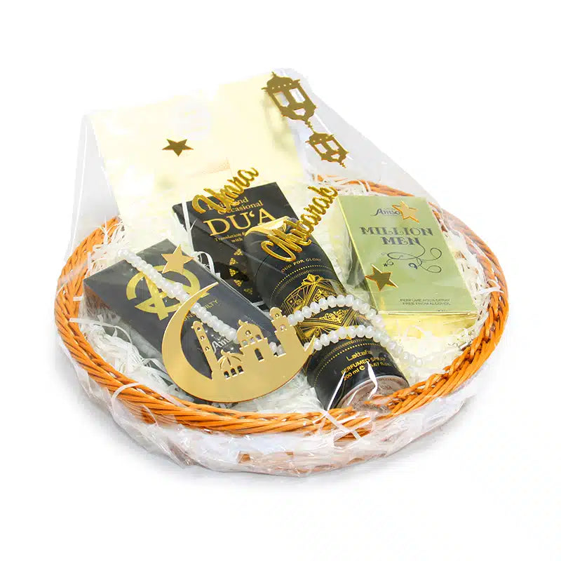 Elegant Mens Umrah Gift Hamper