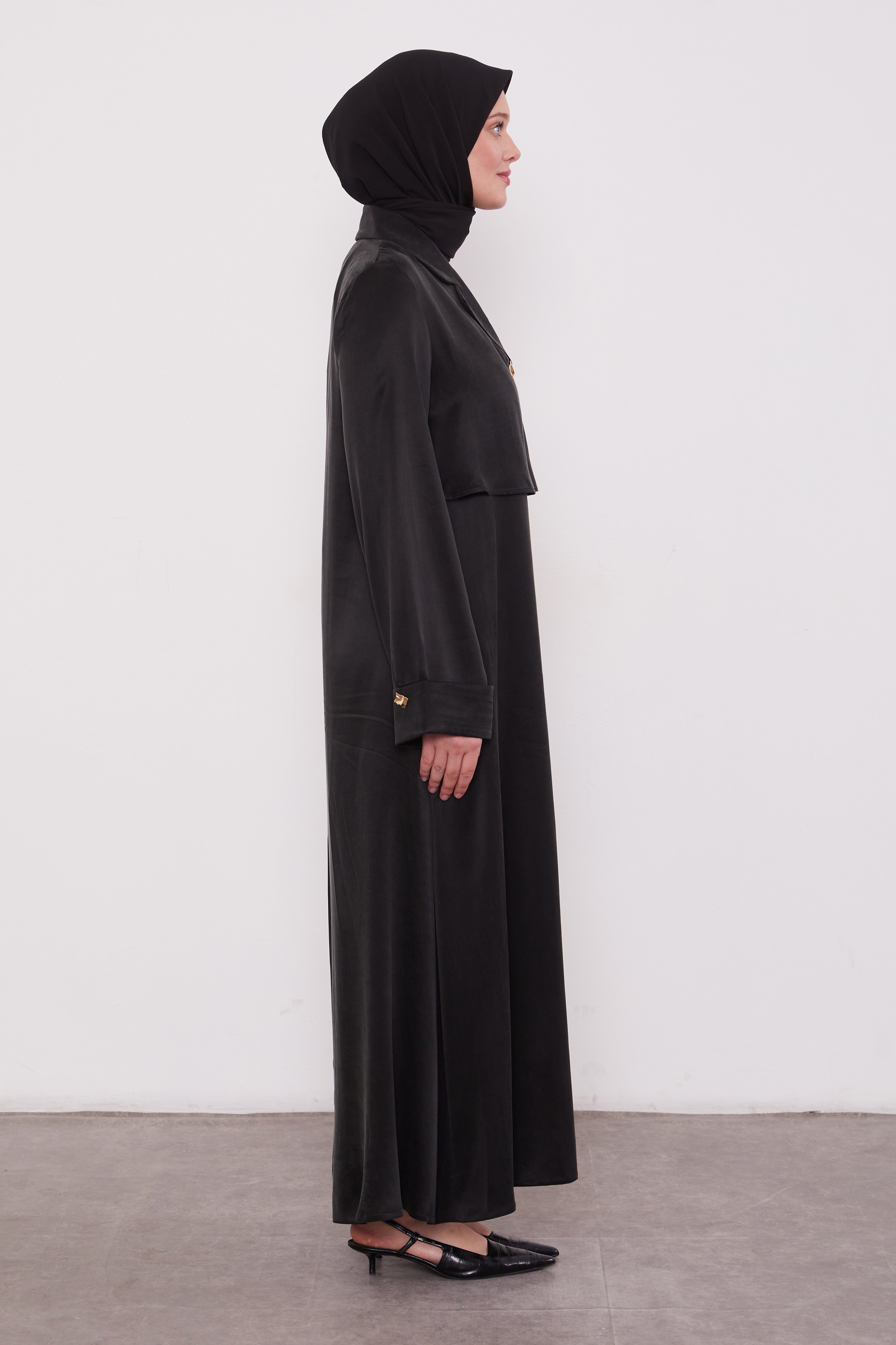 Double pressed Collar Suede Abaya Black 520571