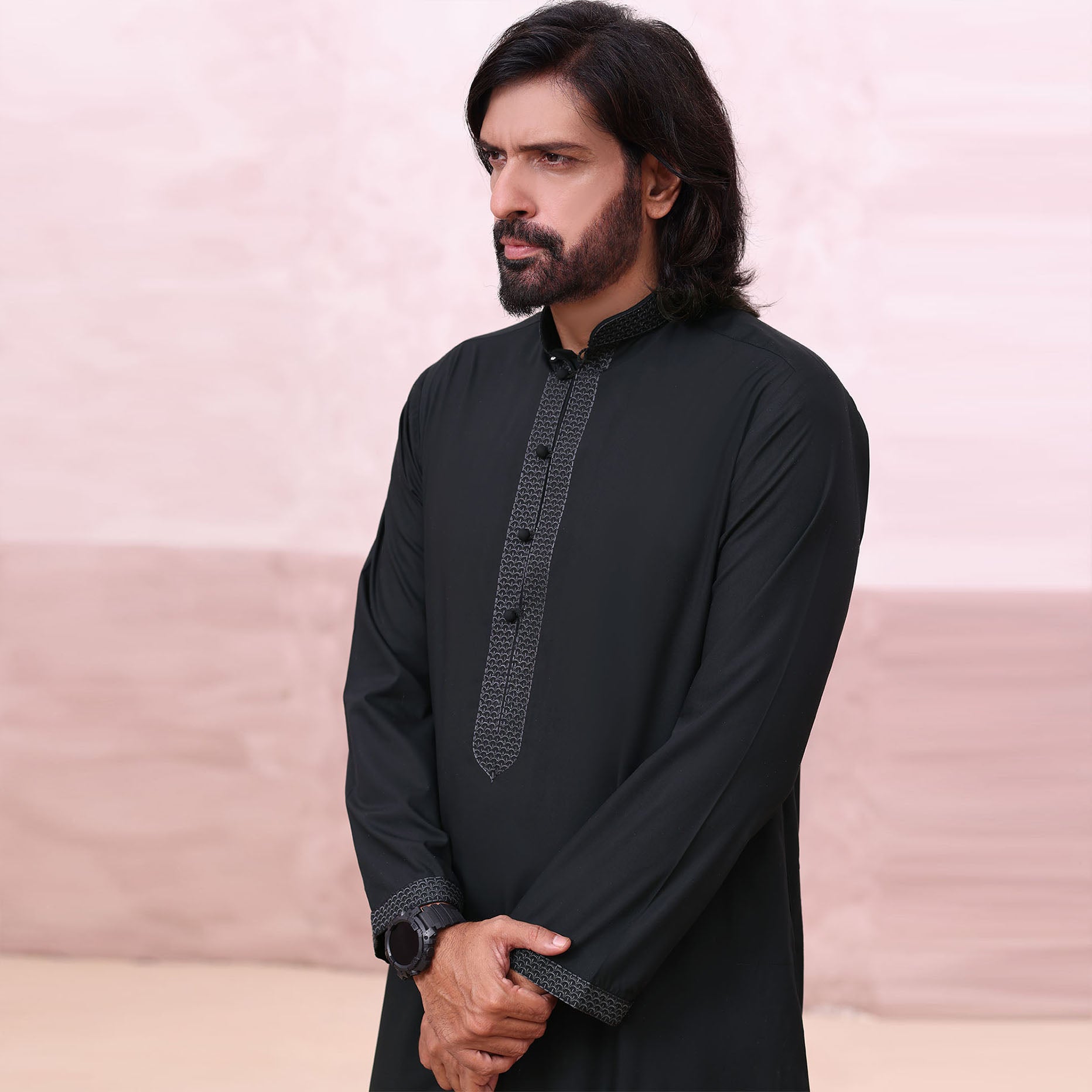 Mens Black 973 Collared Premium Thobe