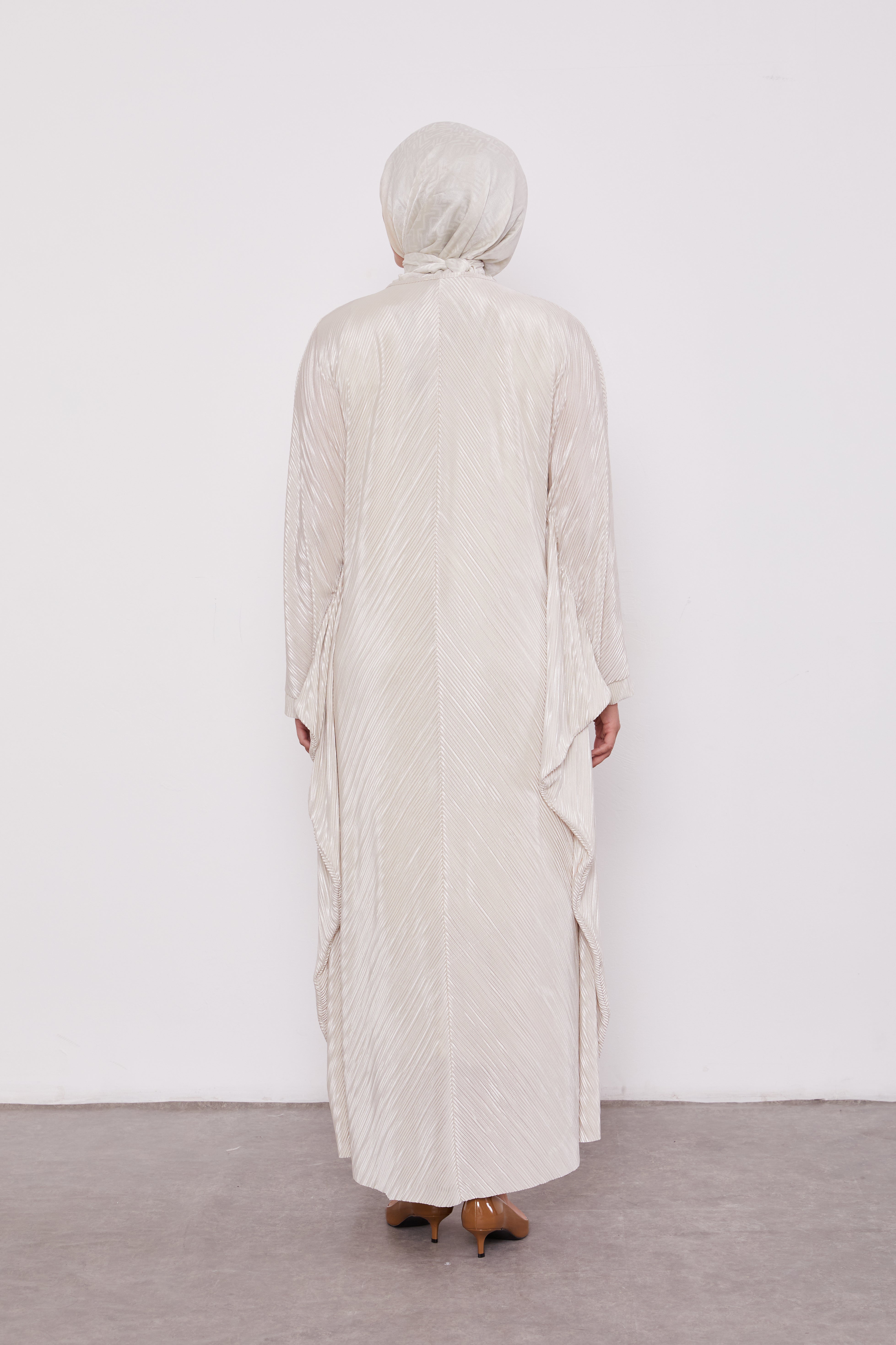 Pleated Batwing Ivory