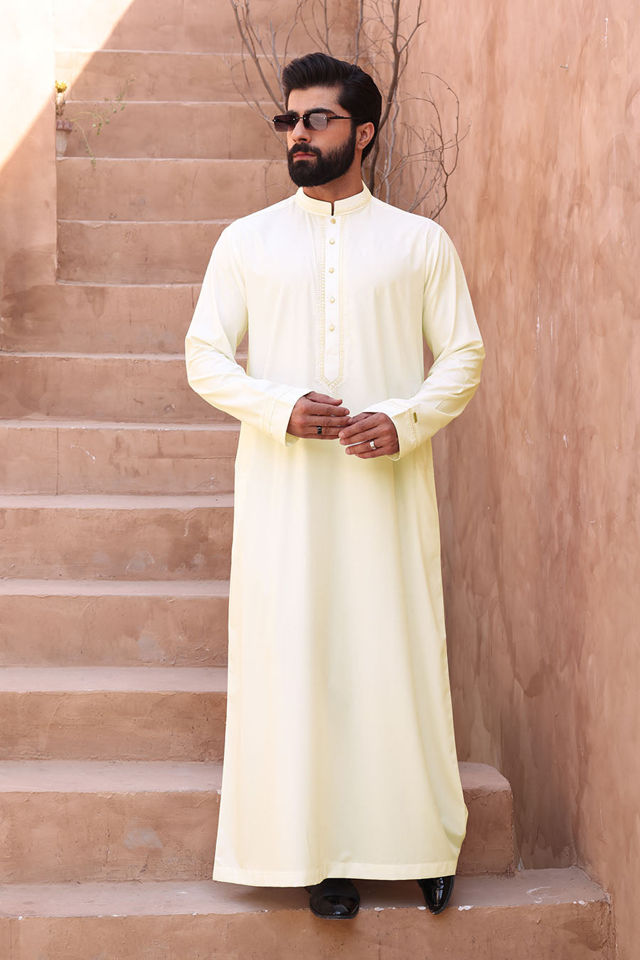 Elegant Collared Thobe Off White 1015
