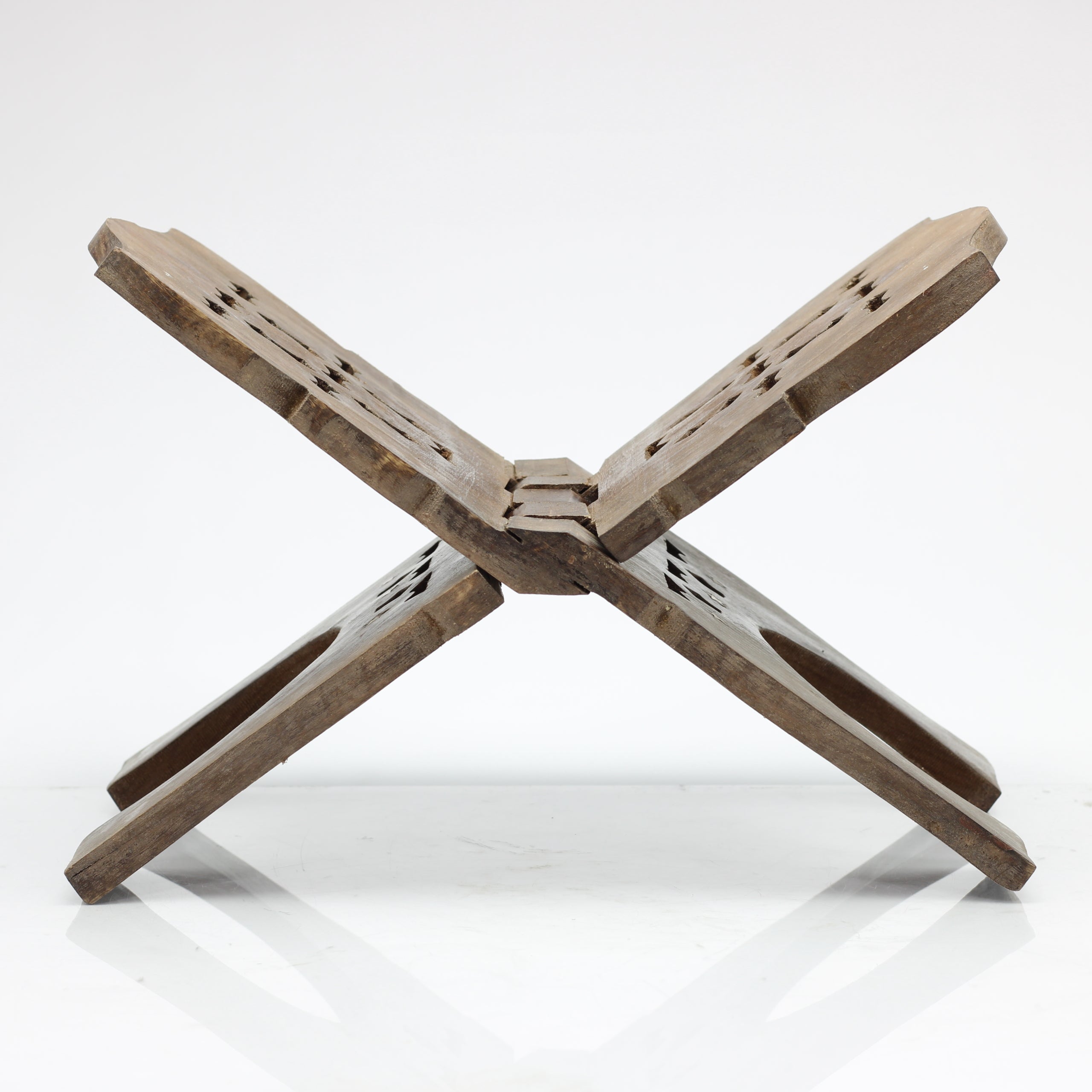 Long Dark Brown Wooden Rehal