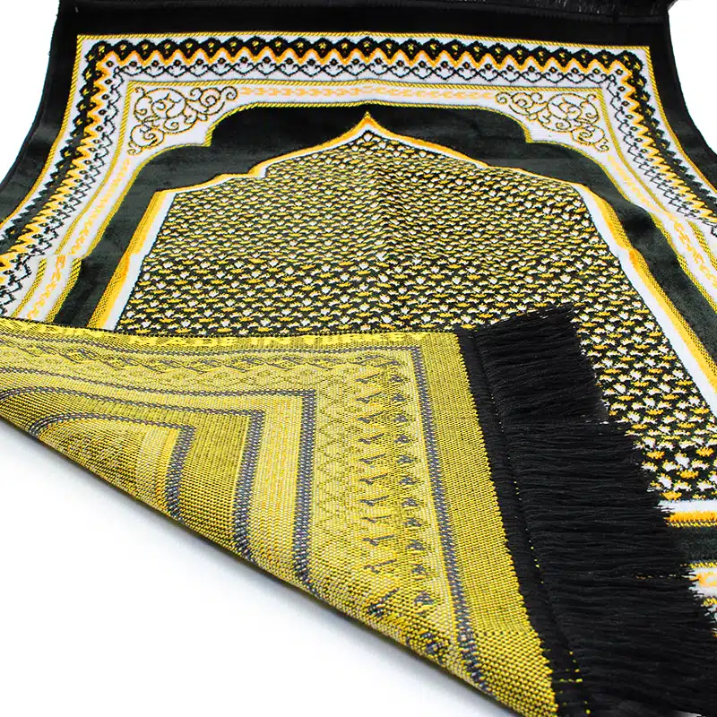 Teenager SP90 Black & Gold Bordered Prayer Mat