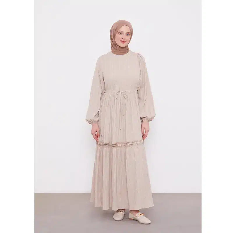 Cream Belted Drawstring Abaya