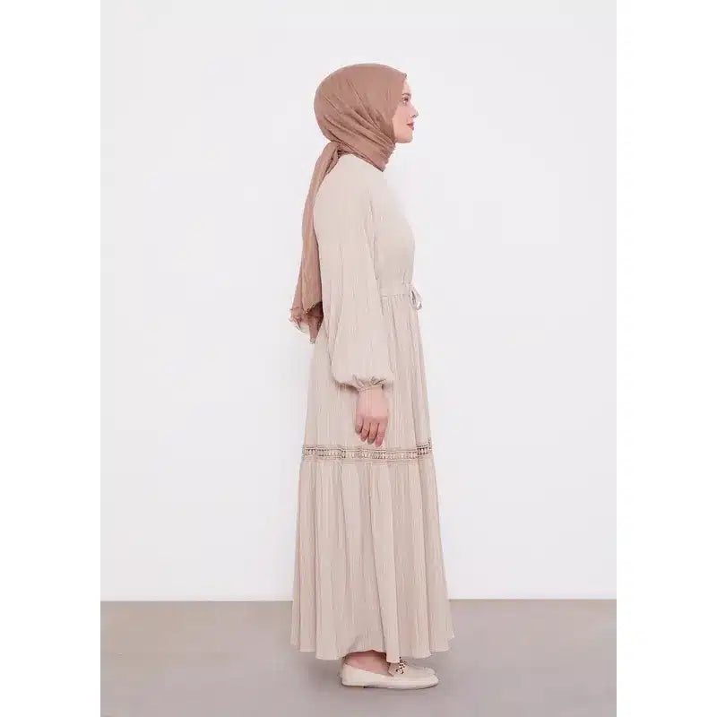 Cream Belted Drawstring Abaya