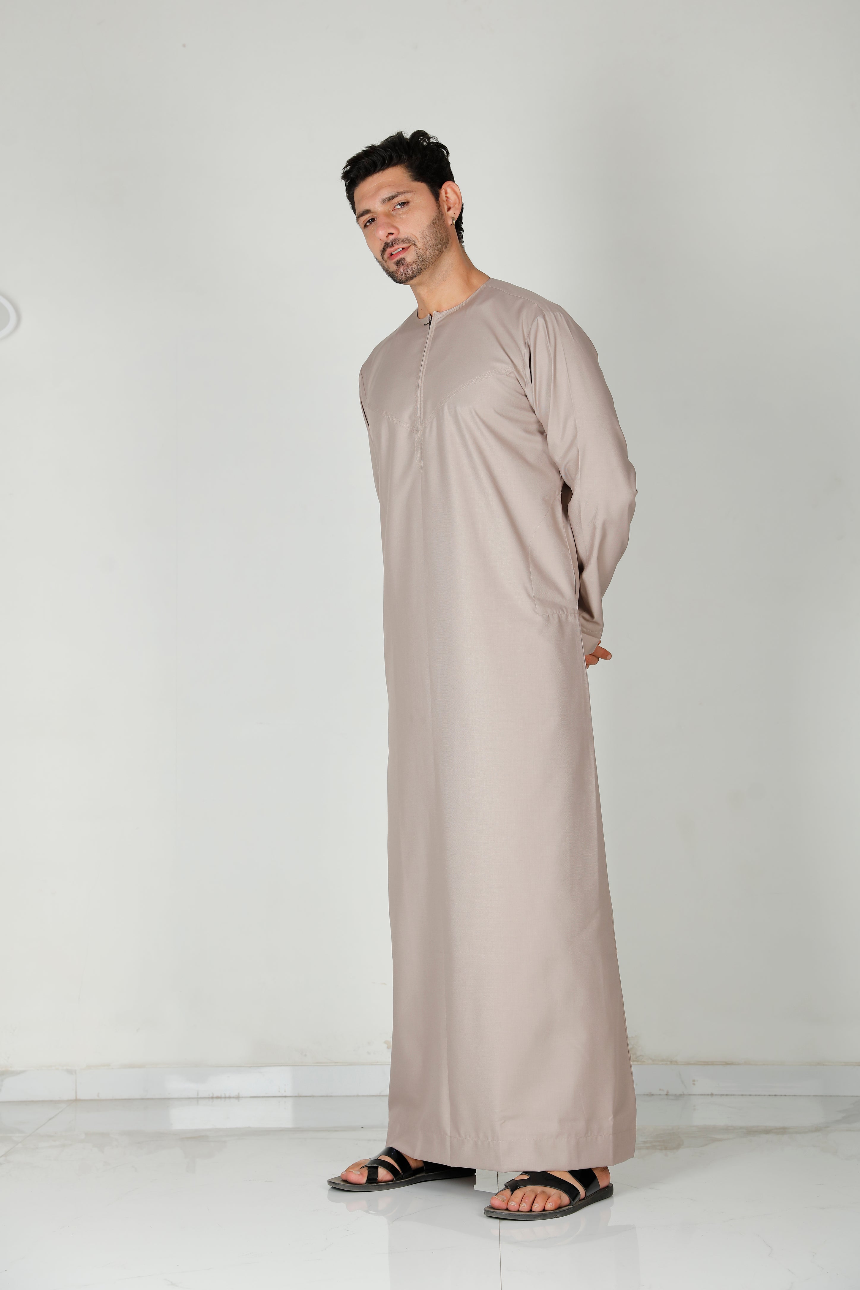 Omani Thobe Taupe 101 Col 24