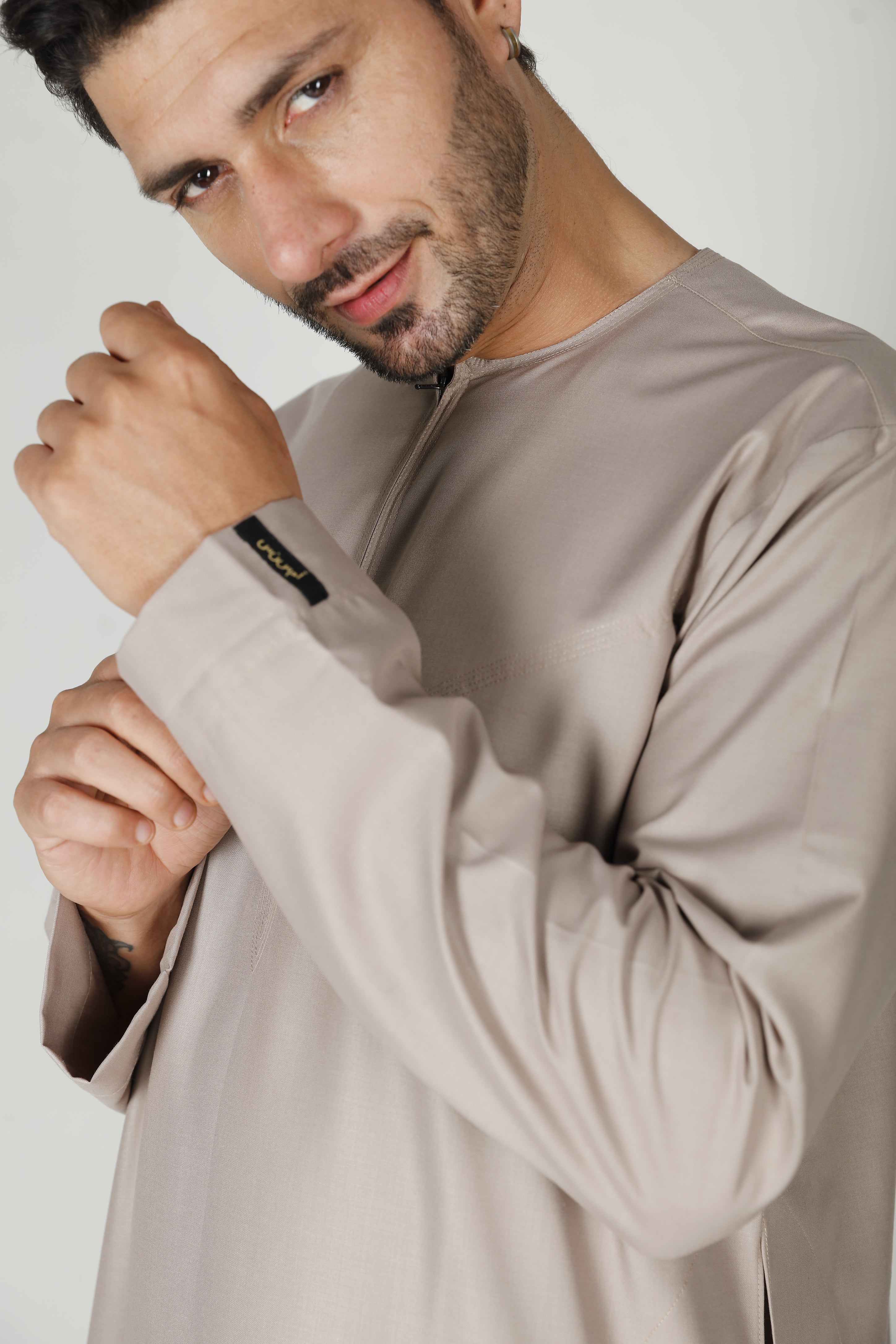 Omani Thobe Taupe 101 Col 24