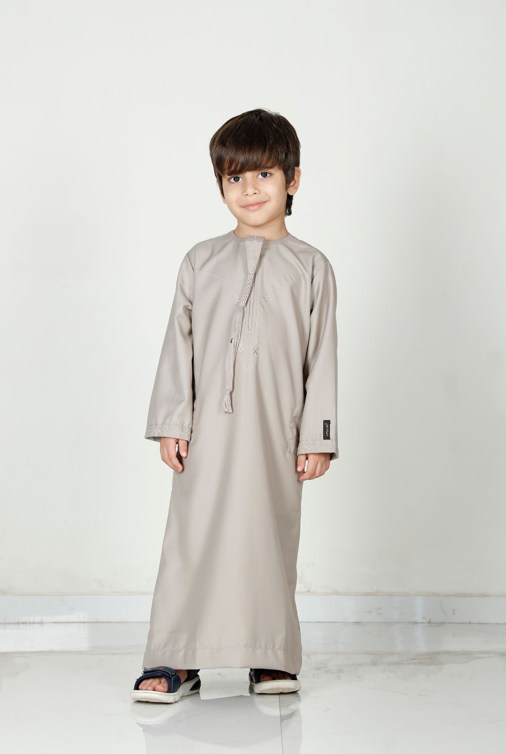 Boys Tasselled Thobe Mocha 114 Col 5