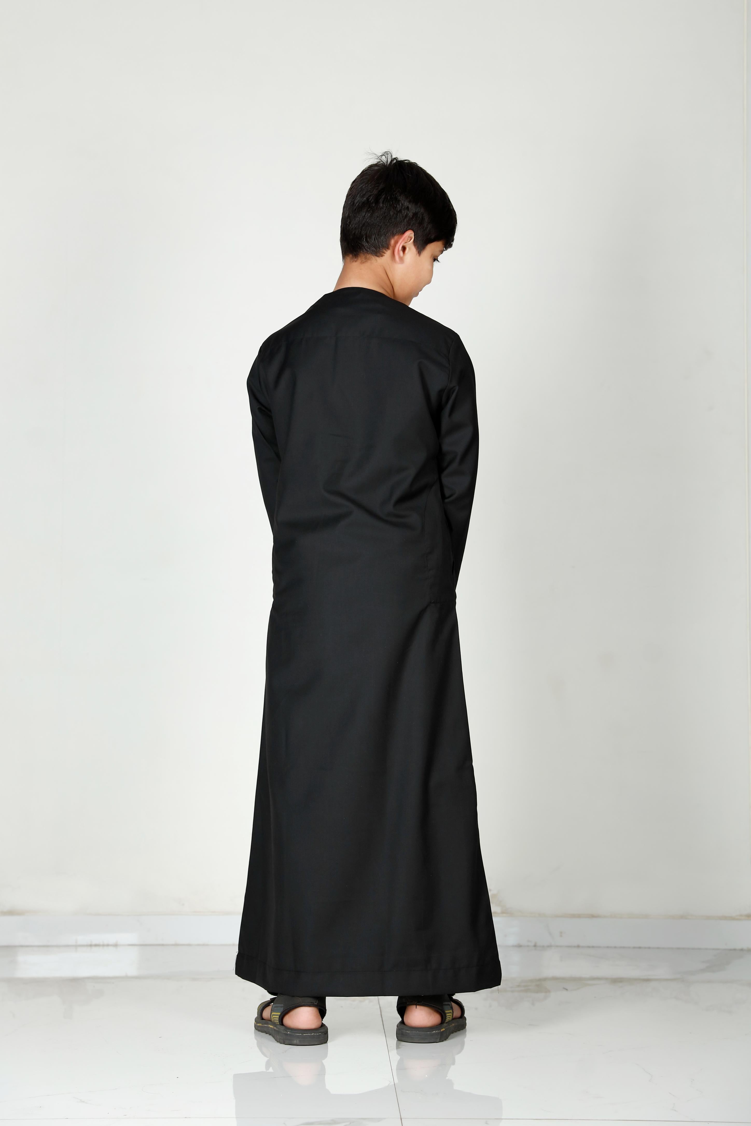 Kids Tasselled Thobe Black 114 Col 10