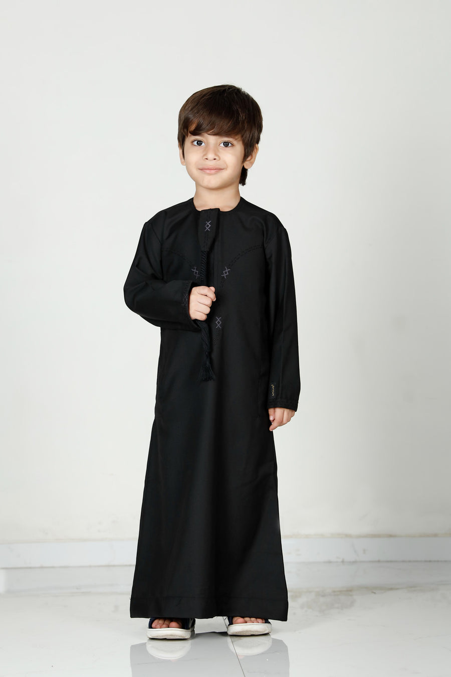 Kids Tasselled Thobe Black 114 Col 10