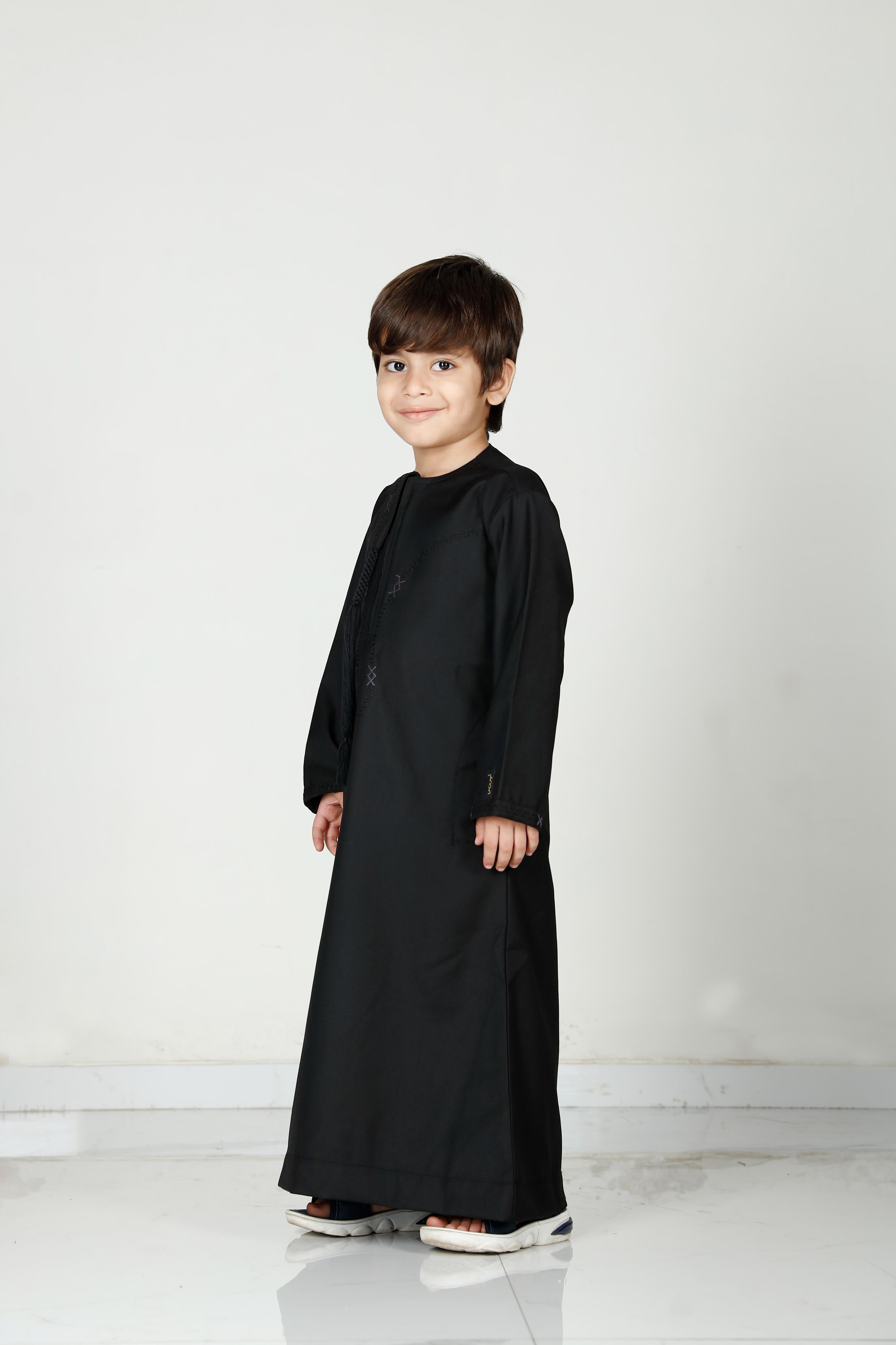 Kids Tasselled Thobe Black 114 Col 10