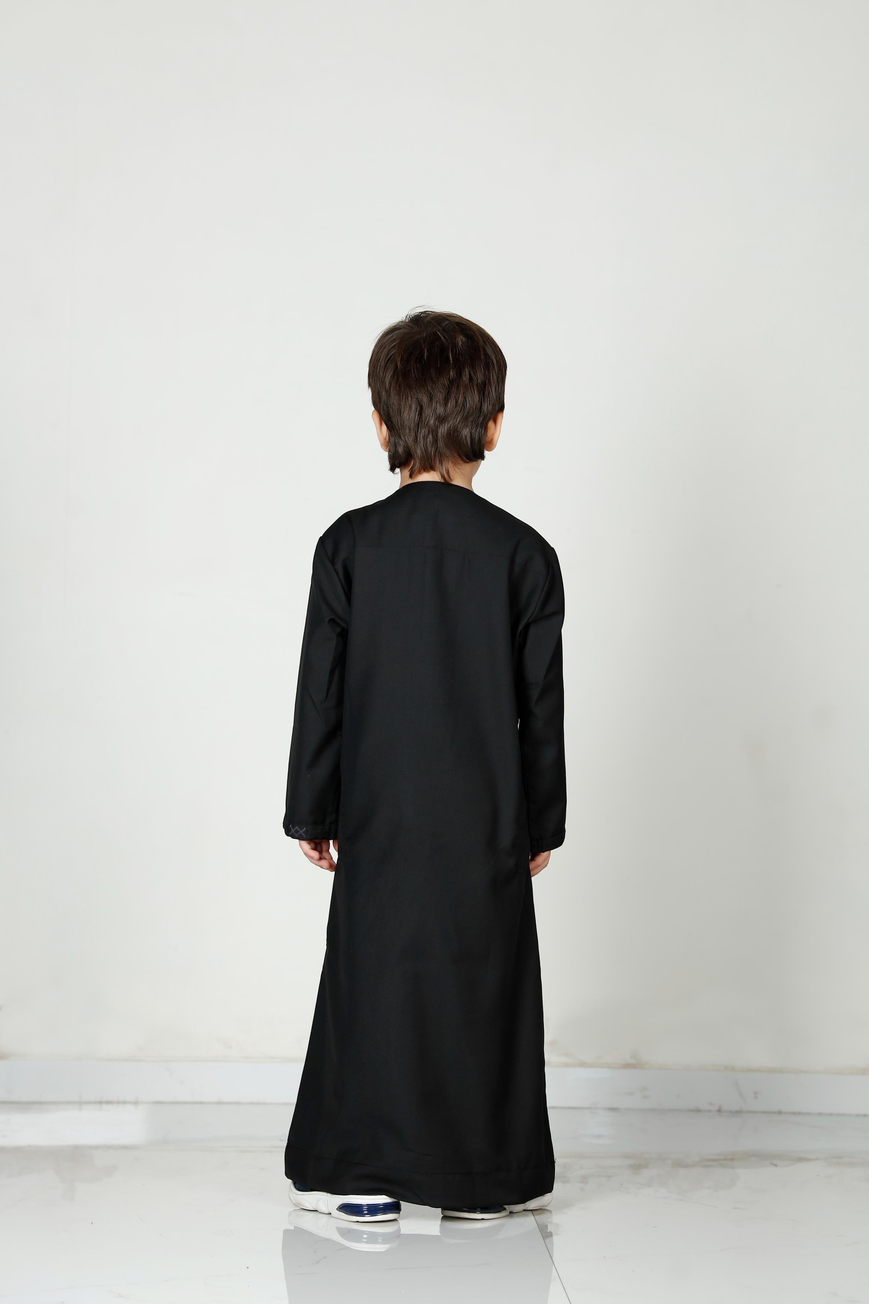 Kids Tasselled Thobe Black 114 Col 10