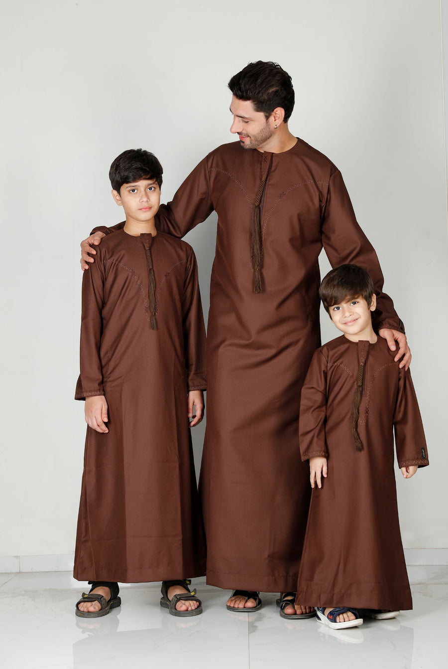 Tasselled Thobe Brown 114 Col 9