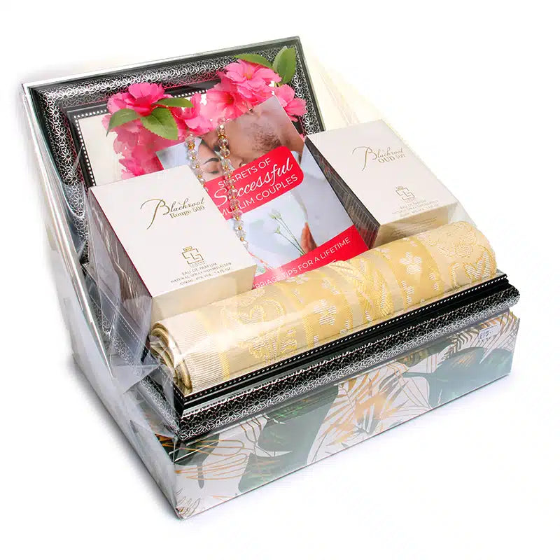 Stunning His And Hers Wedding Gift Hamper