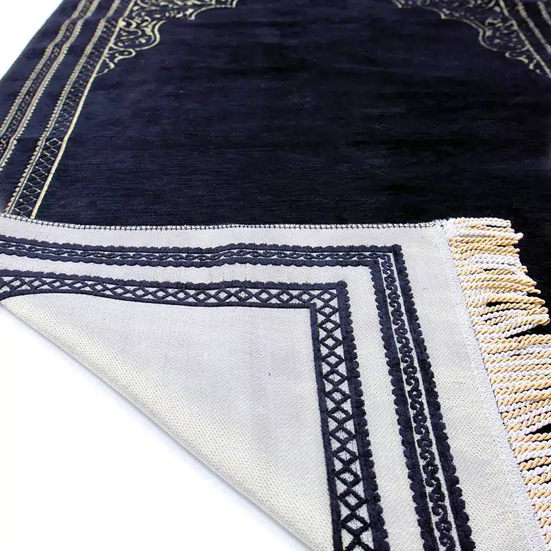Black and Gold Design Prayer Mat