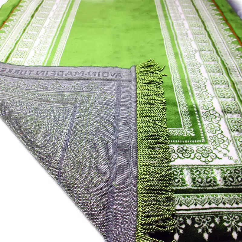Double Plus Secc Green And White Pattern Prayer Mat
