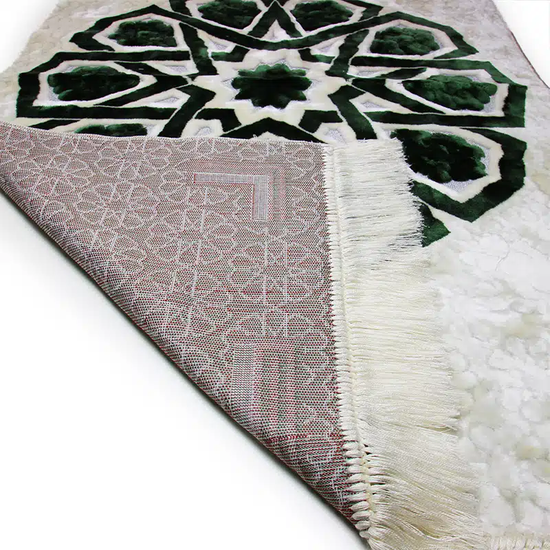 Megane Seccade White With Emrald Green Pattern Prayer Mat