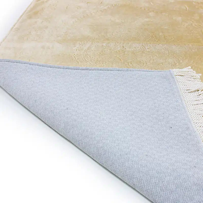Cream 7092 Platinium Sec 765 GR Prayer Mat
