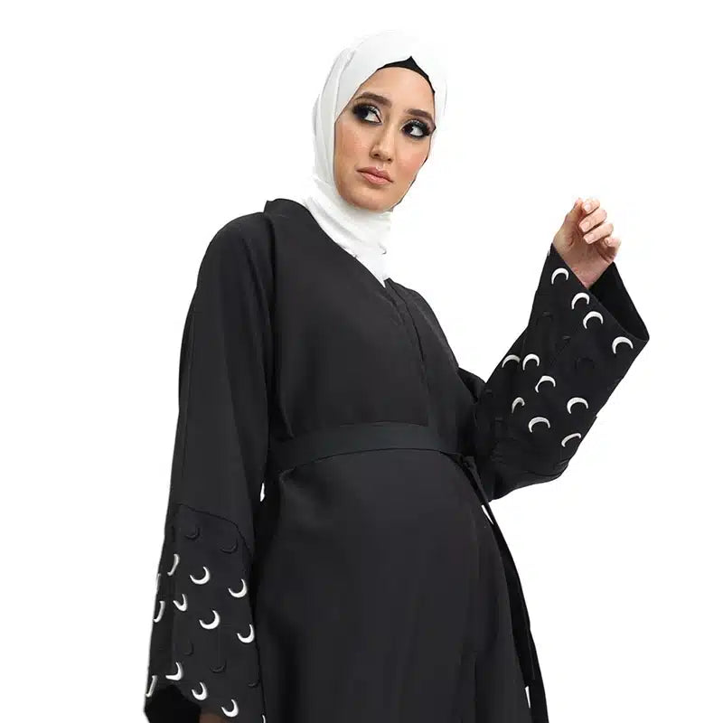 Linen Moon Embroidered Buttoned Black Abaya