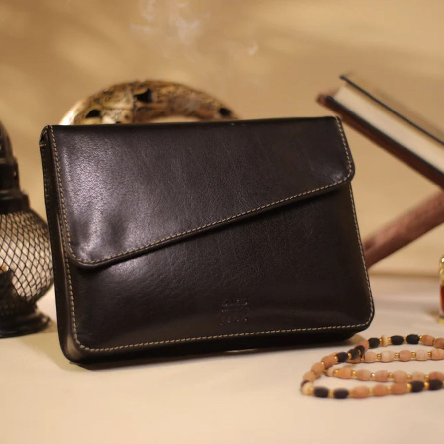 Himayah Kiswa Quran Sleeve Black