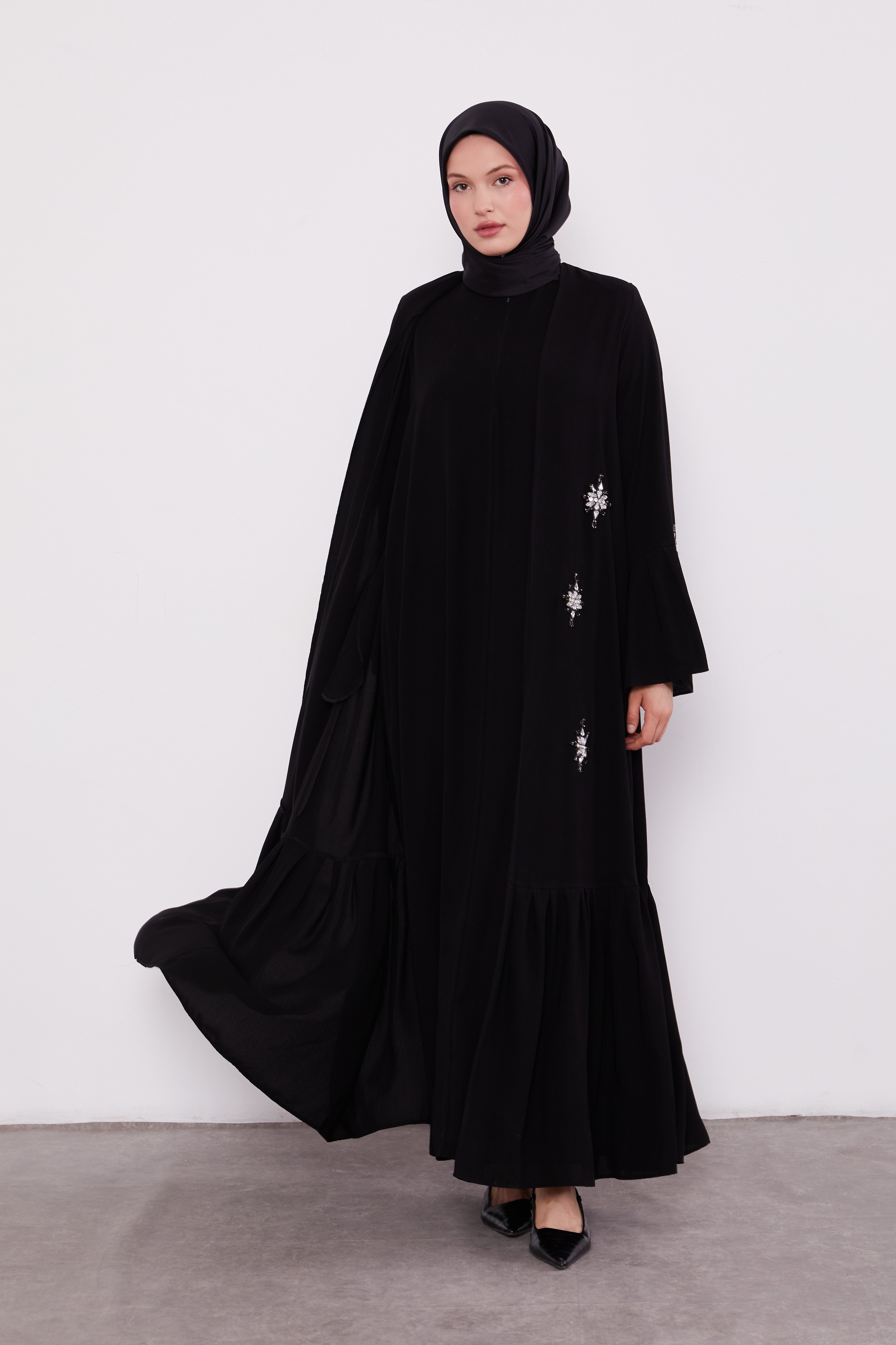 Two Piece Frilled Corsage Diamond Kimono Set Black 520709