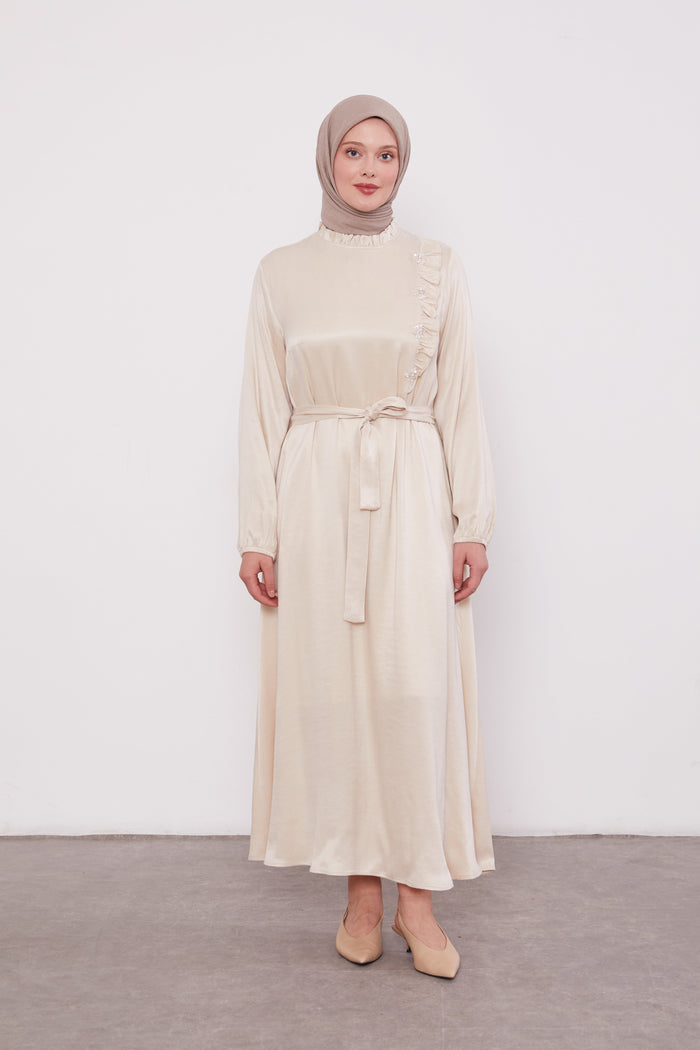 Frilled Neck Detailed Suede Belted Abaya Cream 330292