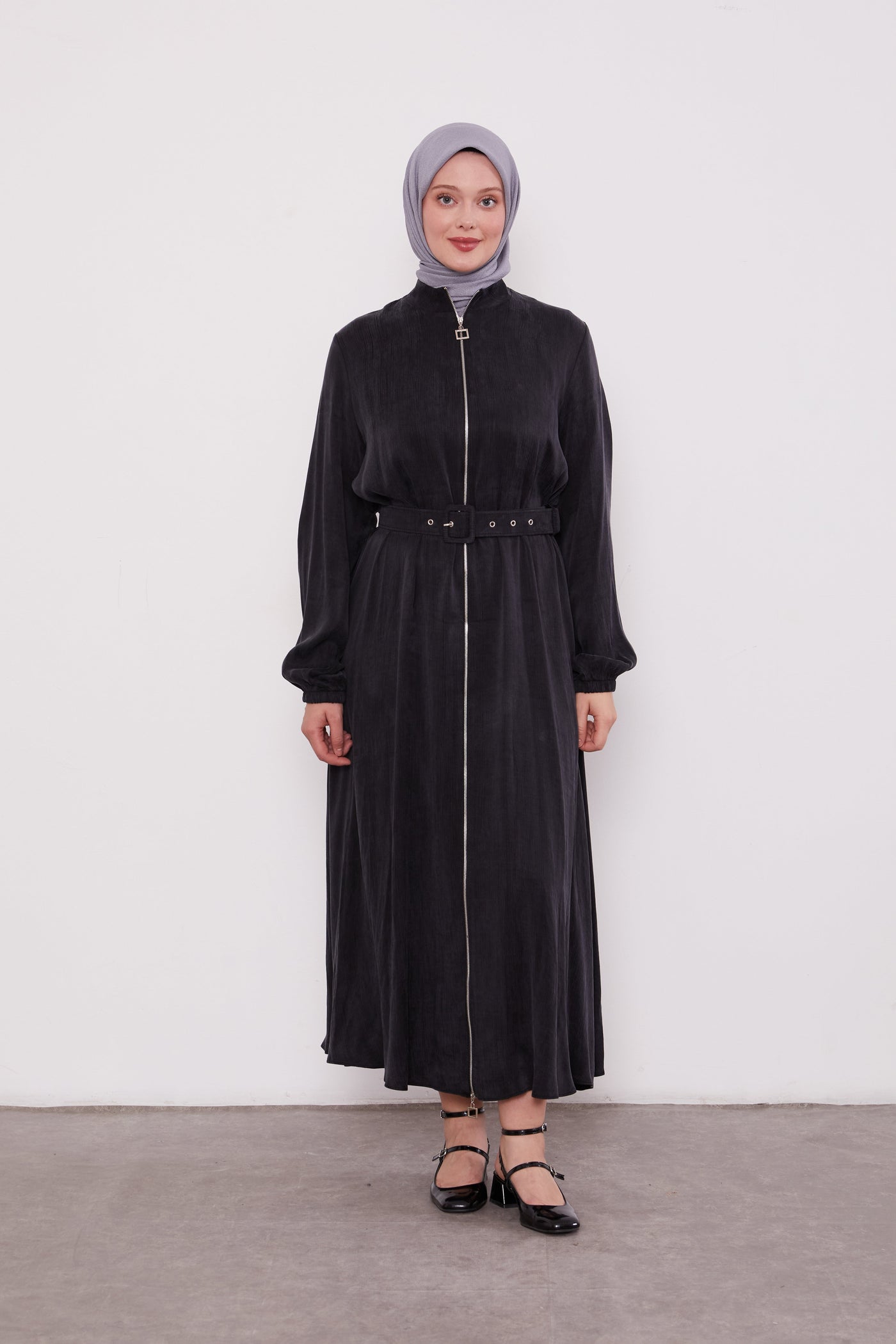 Suede Zipped Belted Abaya Black 330309