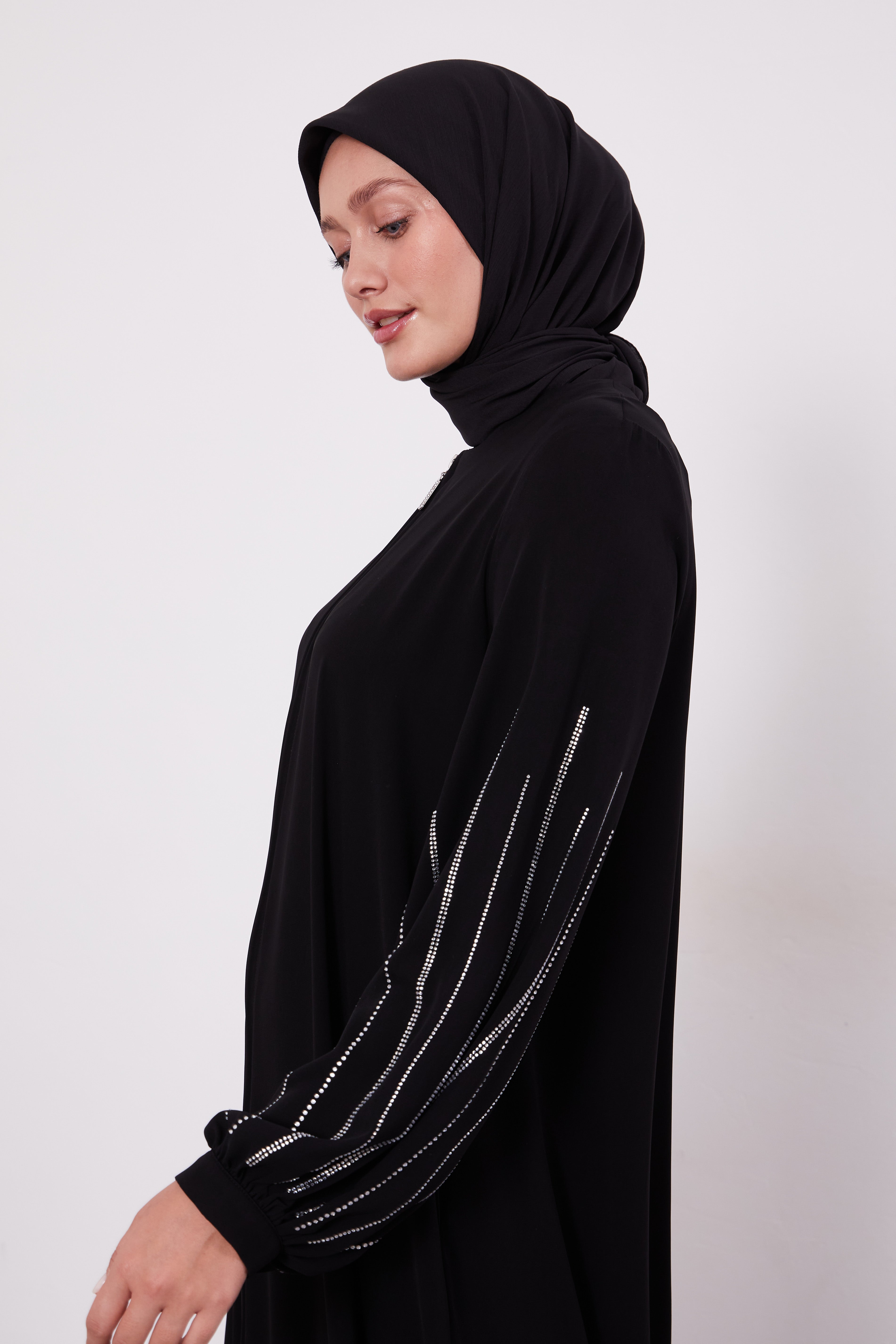 Classic Zipped Abaya with Cuffed Sequenced Sleeves Black 520628