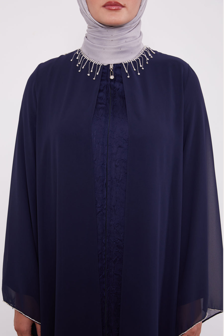 Detailed Neck Silk Chiffon Zipped Abaya Navy 520023