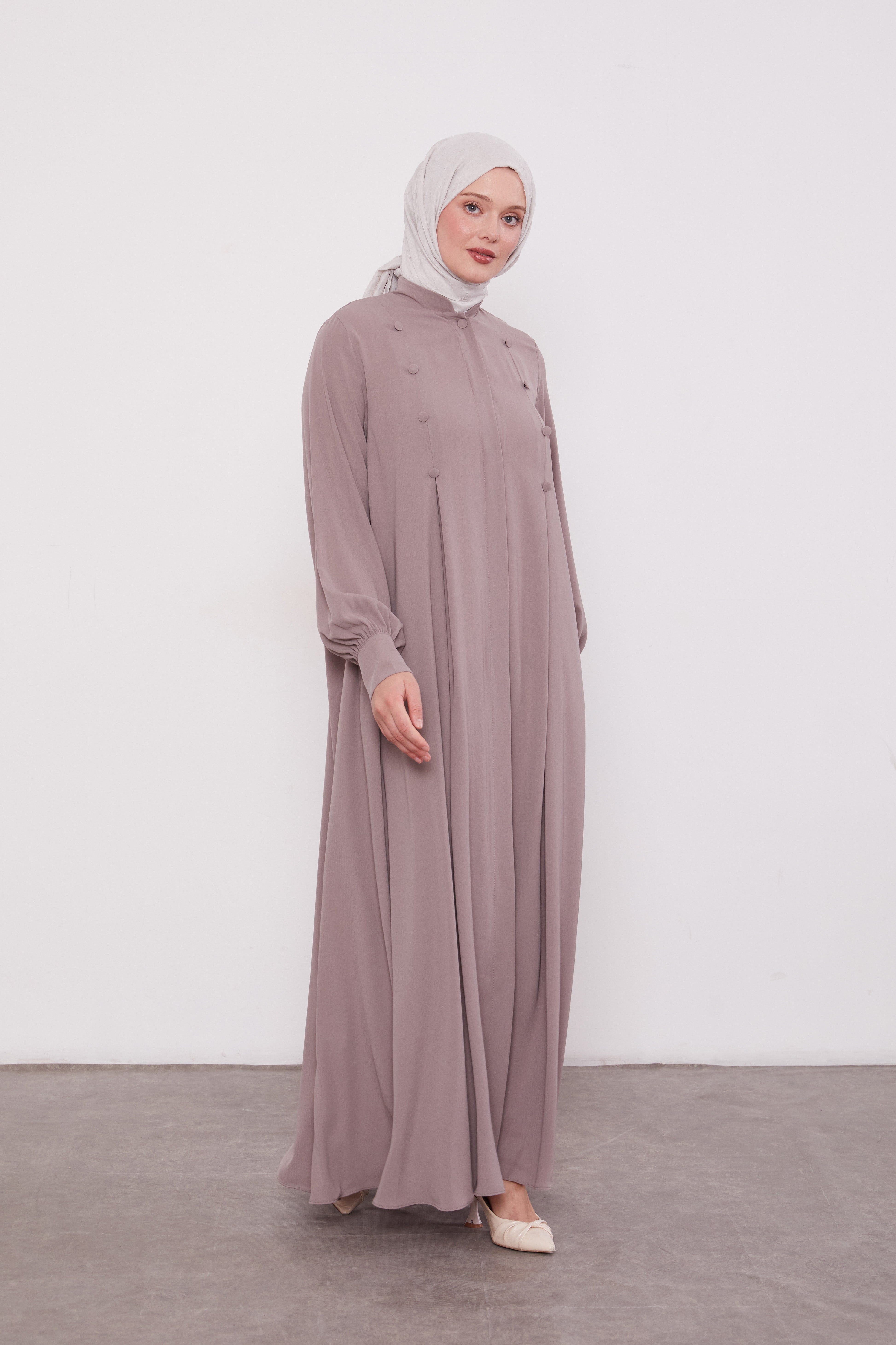 Epitome Pleated Buttoned Abaya Mink 520187