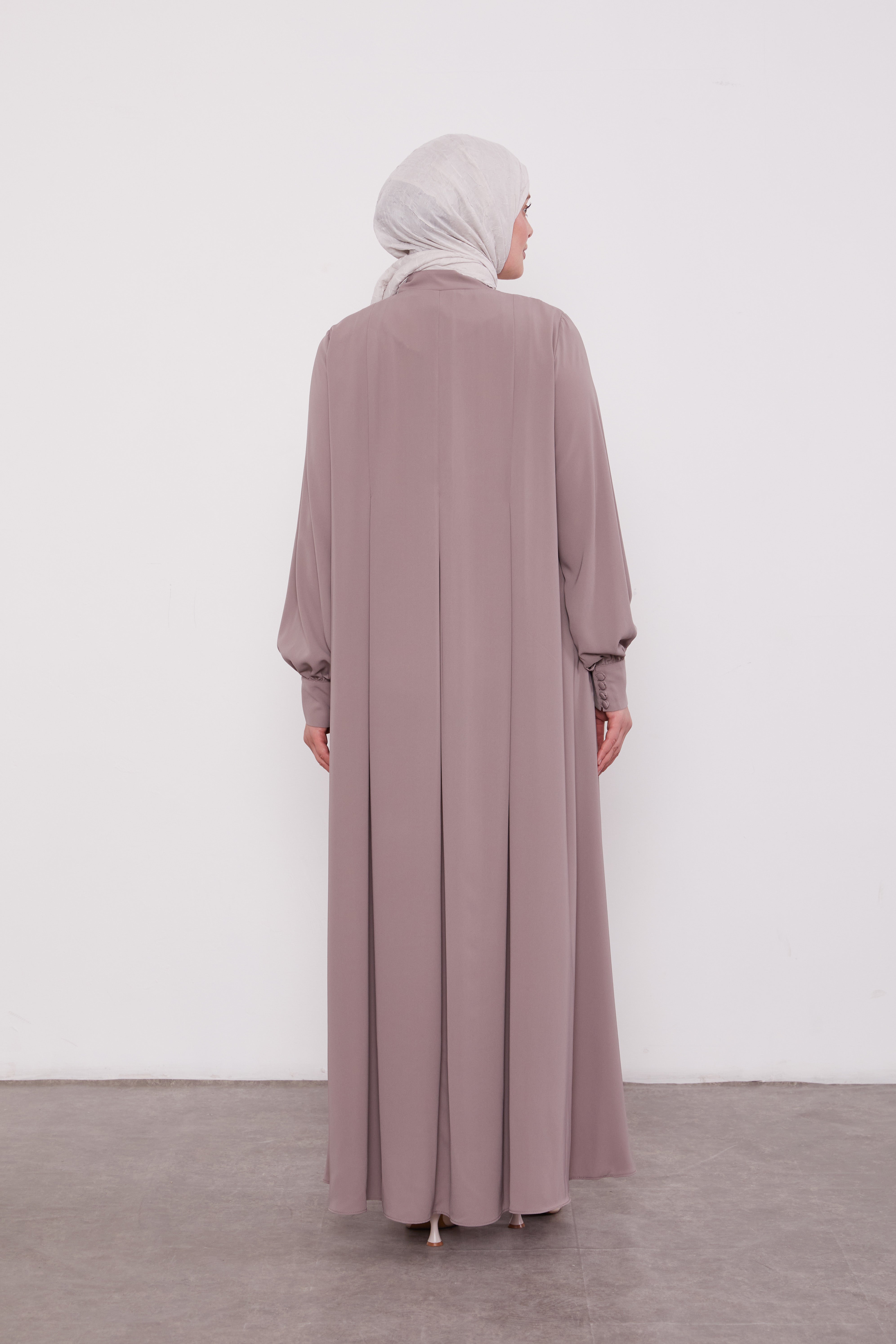 Epitome Pleated Buttoned Abaya Mink 520187