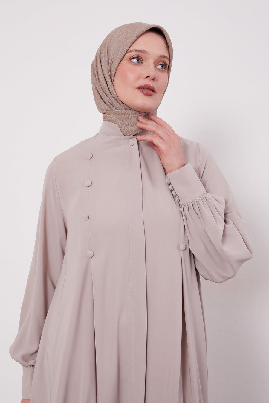 Epitome Pleated Buttoned Abaya Ivory 520187