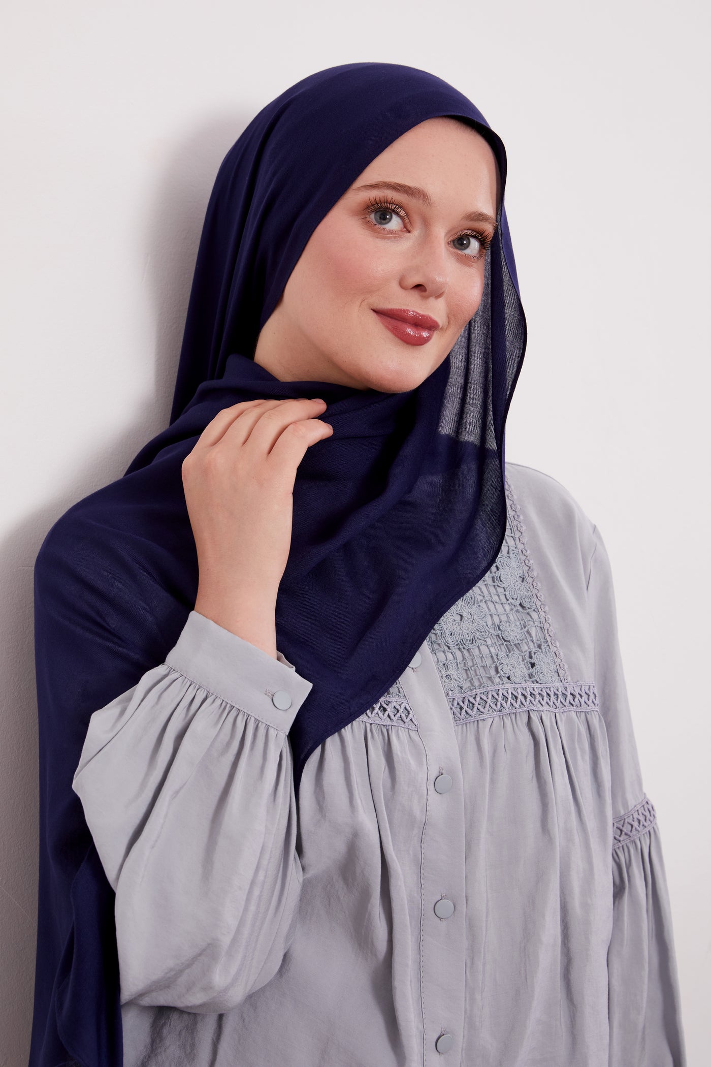 Modal Hijab Navy Blue Col 3