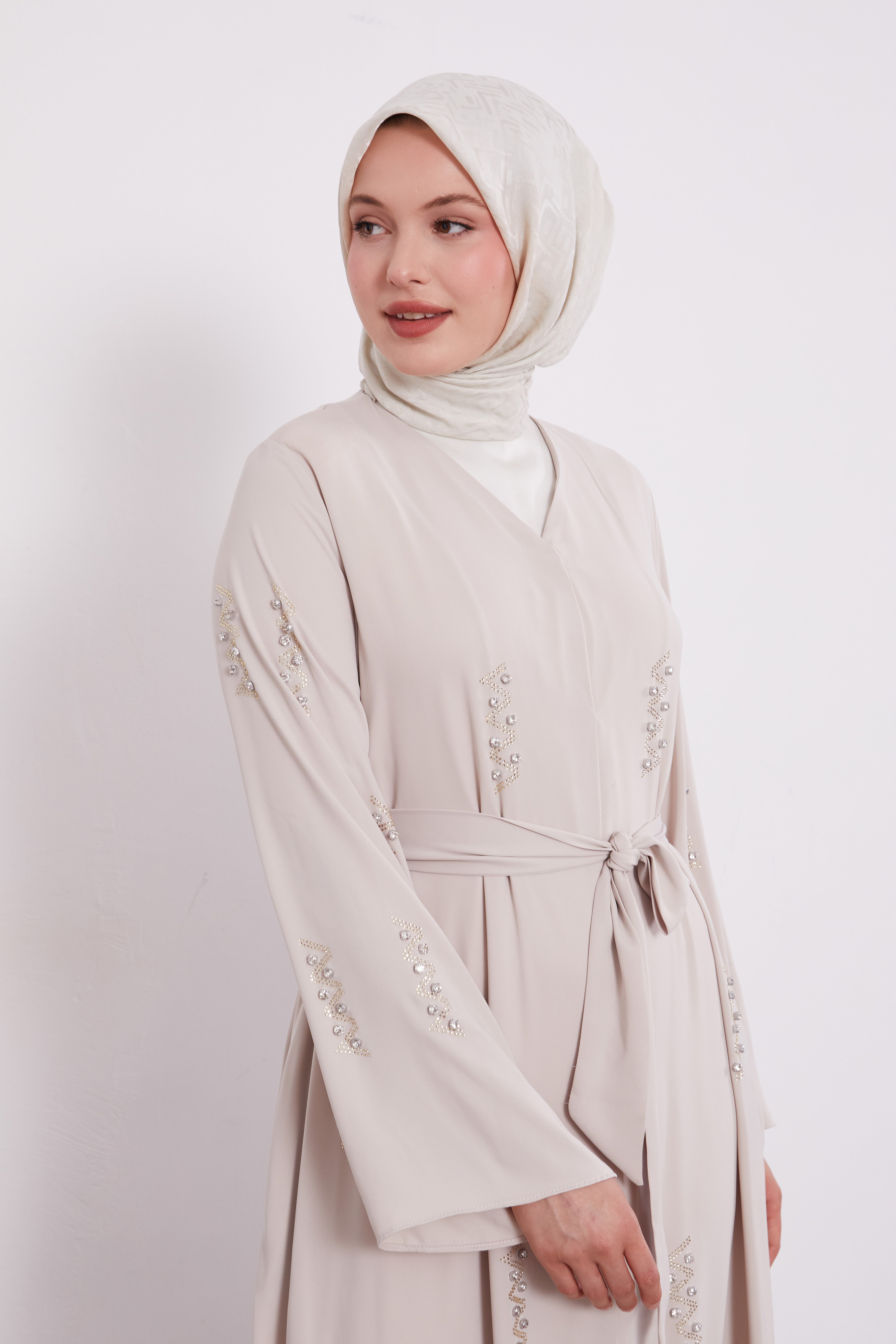 Pearl Constellation Buttoned Abaya Ivory 520369