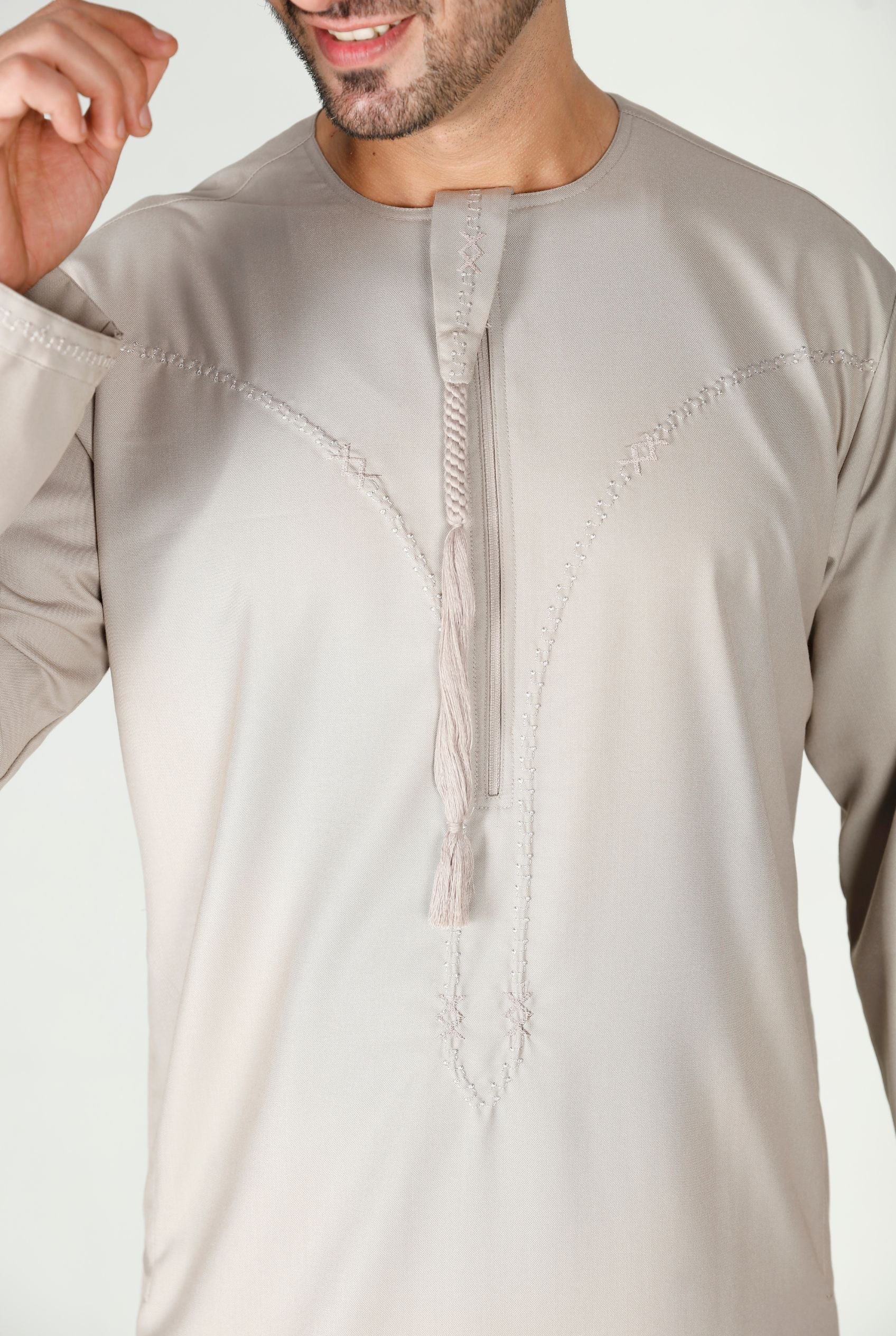 Tasselled Thobe Mocha 114 Col 5