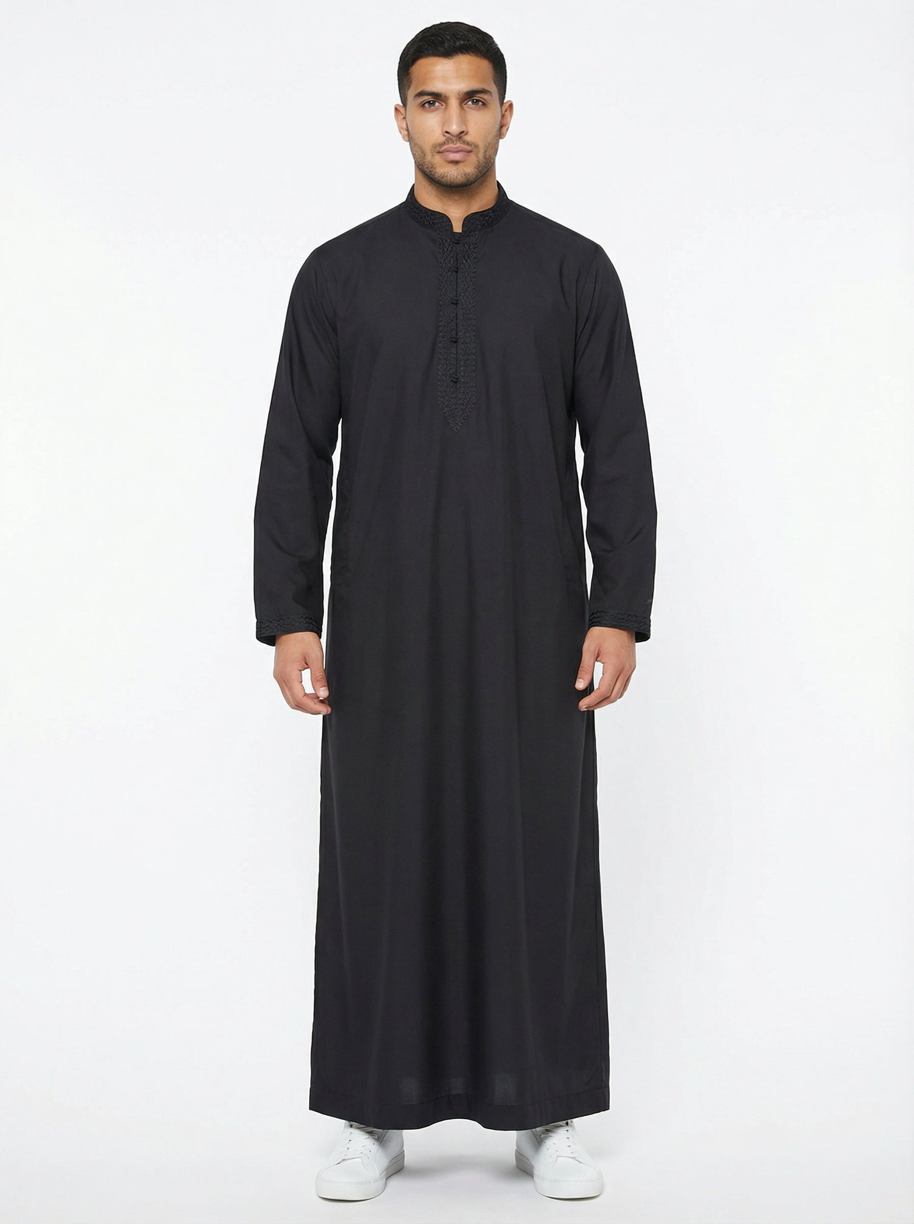 Collared Thobe Black 109 Col 8