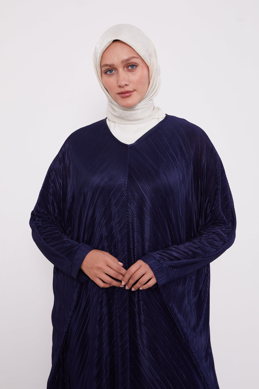 Pleated Batwing Navy 330252