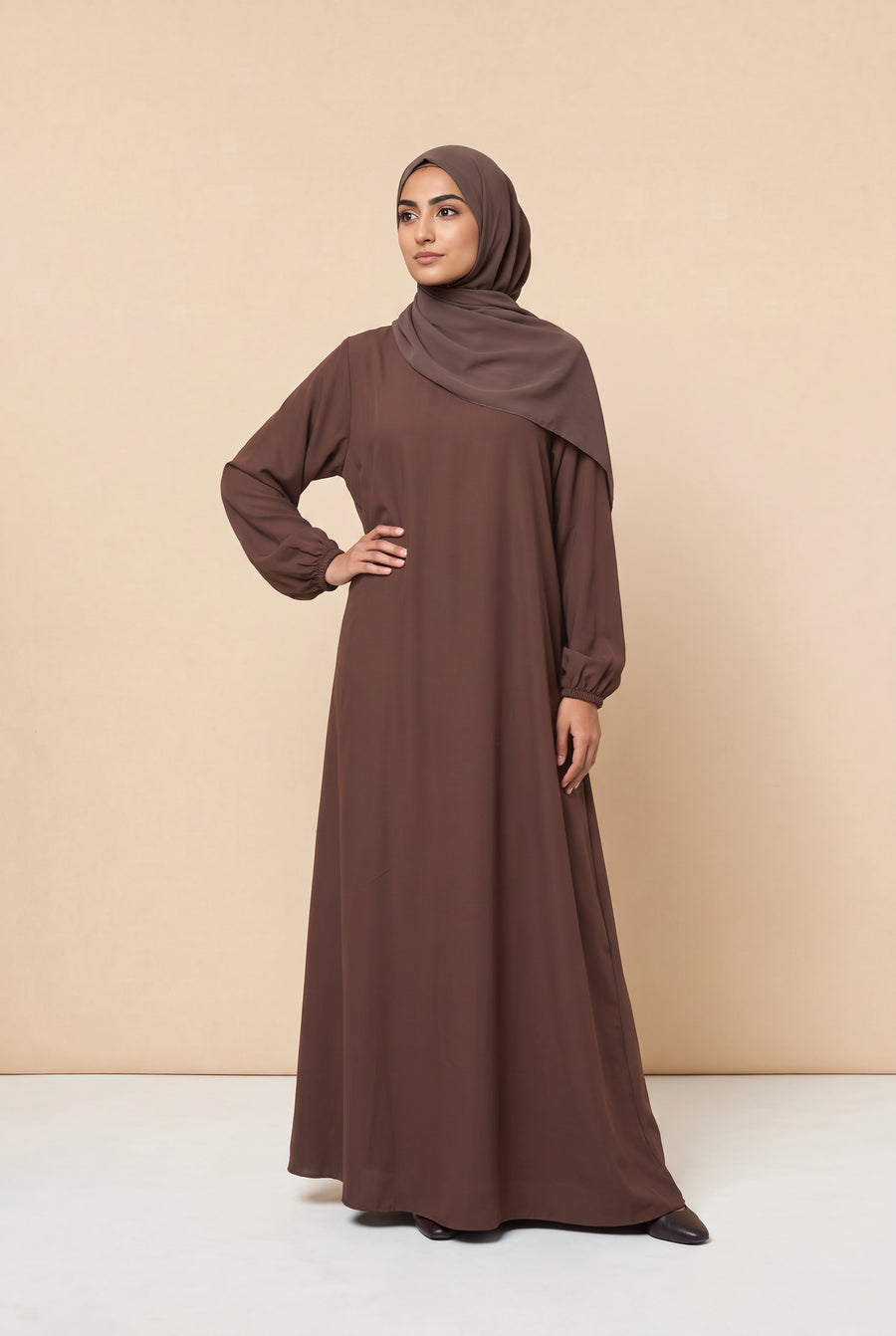 Basic Abaya Brown 324 Col 09