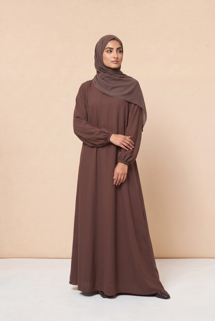 Basic Abaya Brown 324 Col 09