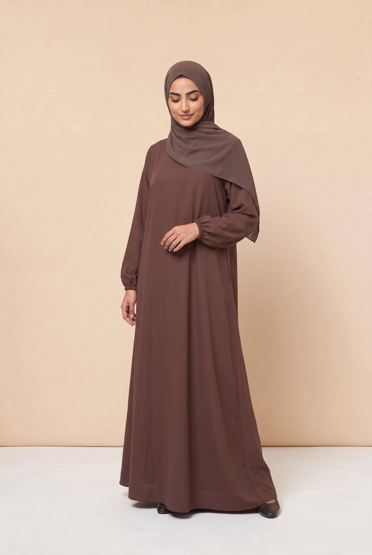 Basic Abaya Brown 324 Col 09