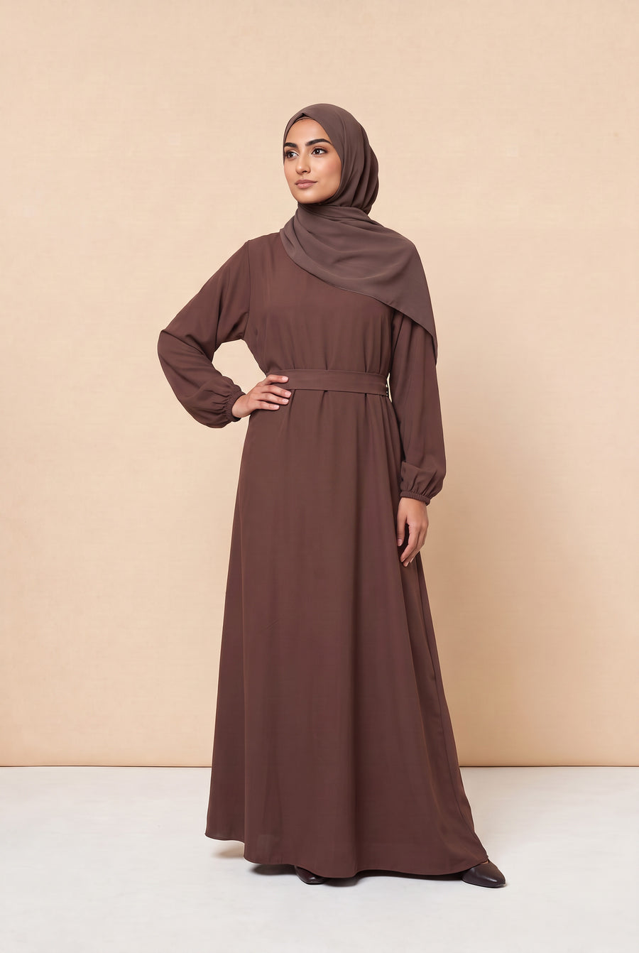 Basic Abaya Brown 324 Col 09