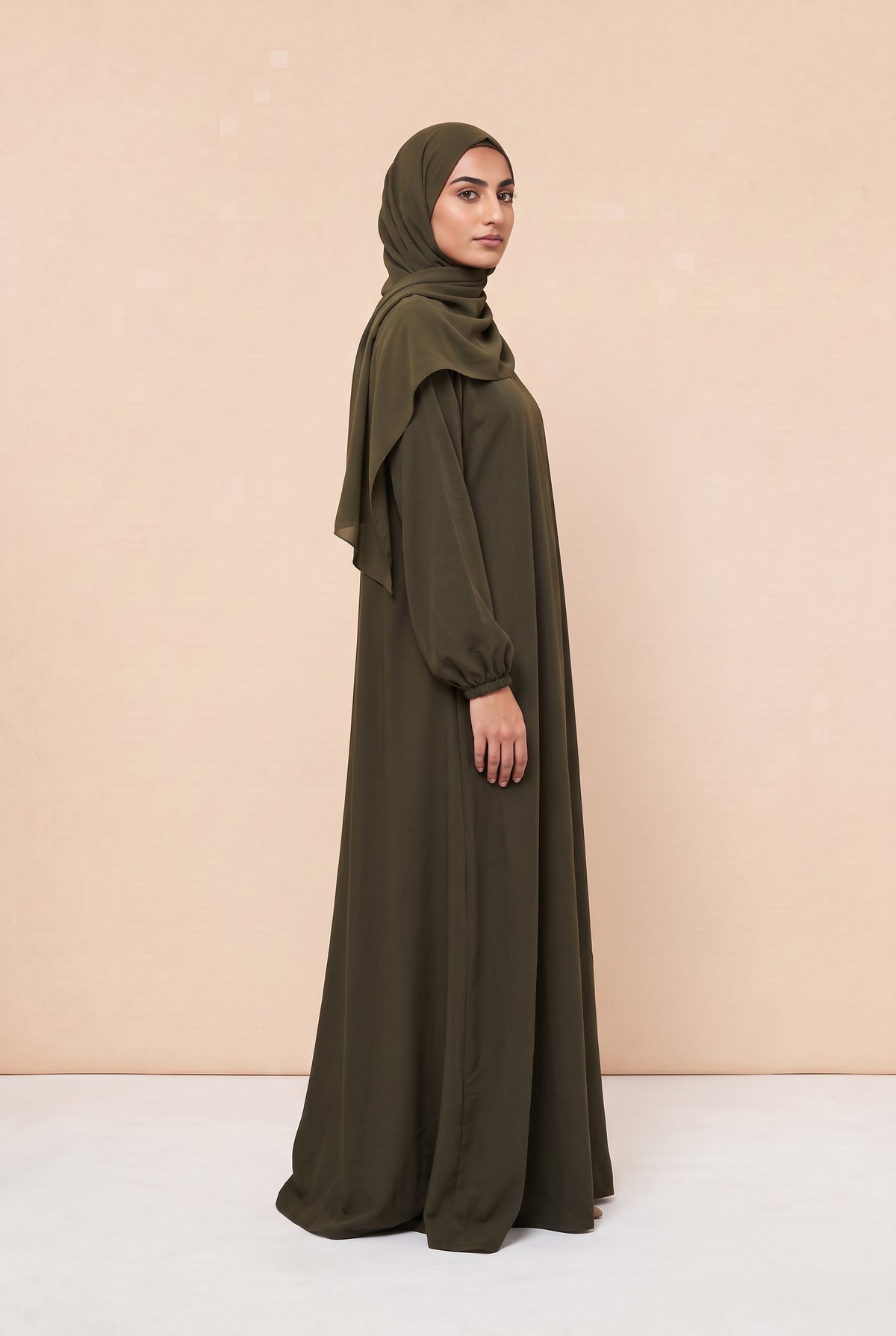 Basic Abaya Olive 324 Col 28