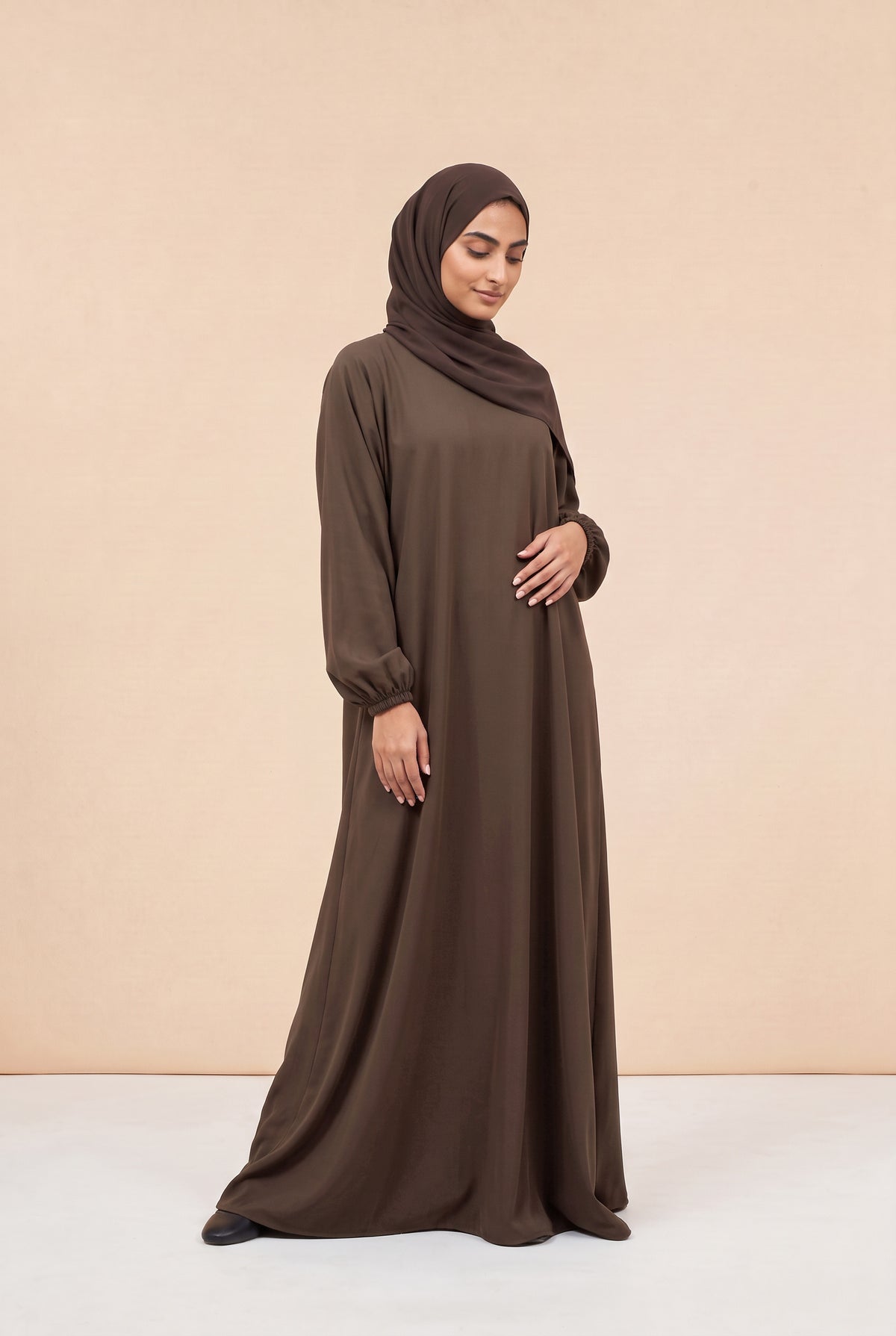 Basic Abaya Mocha 324 Col 44