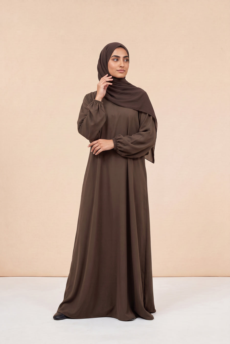 Basic Abaya Mocha 324 Col 44