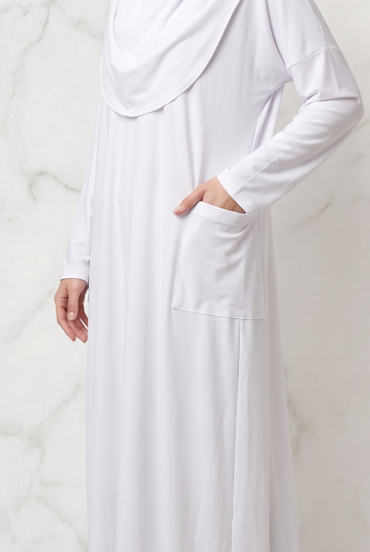 Huda Abaya with Hijab White 520671