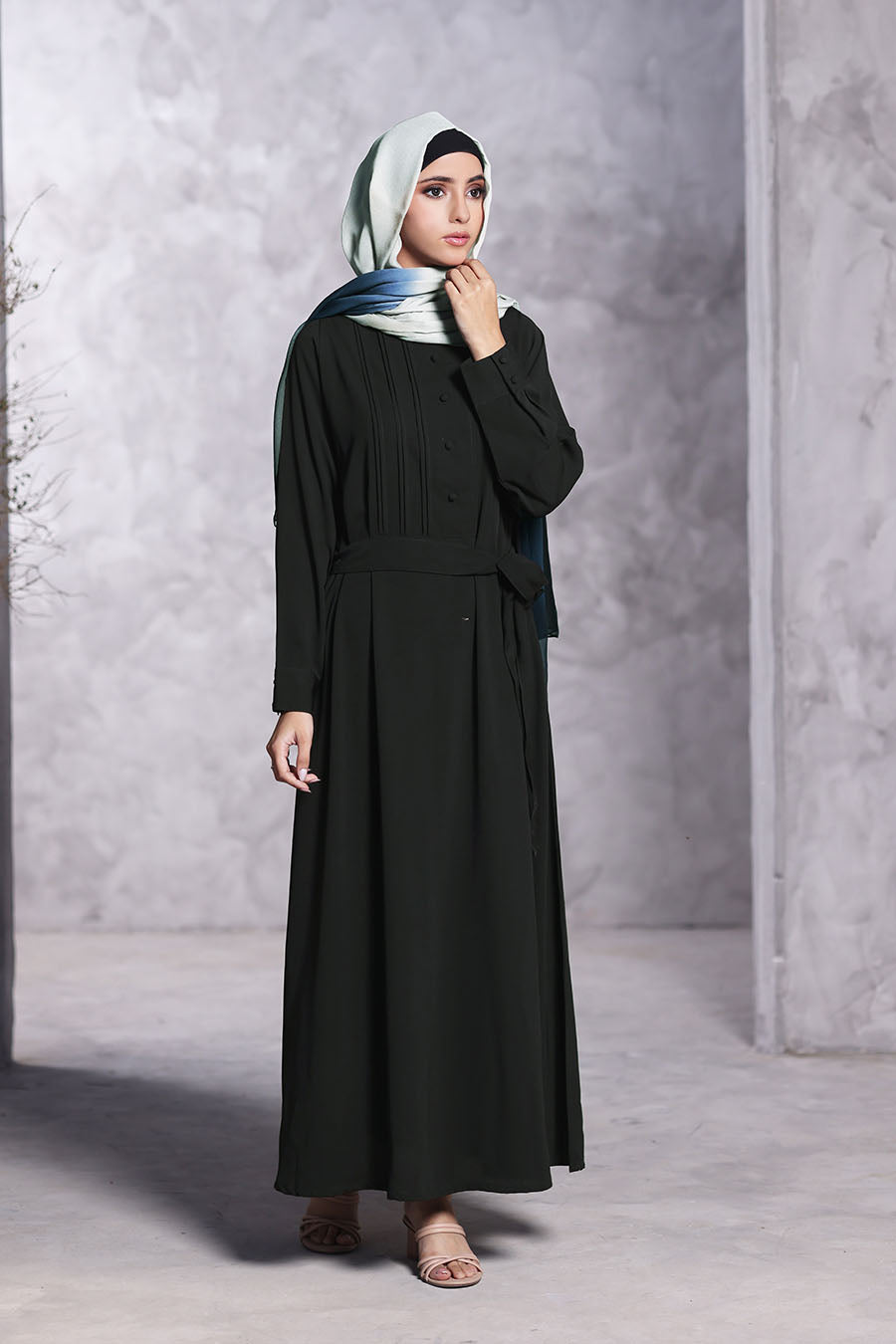 Classic Buttoned Abaya Black 1073