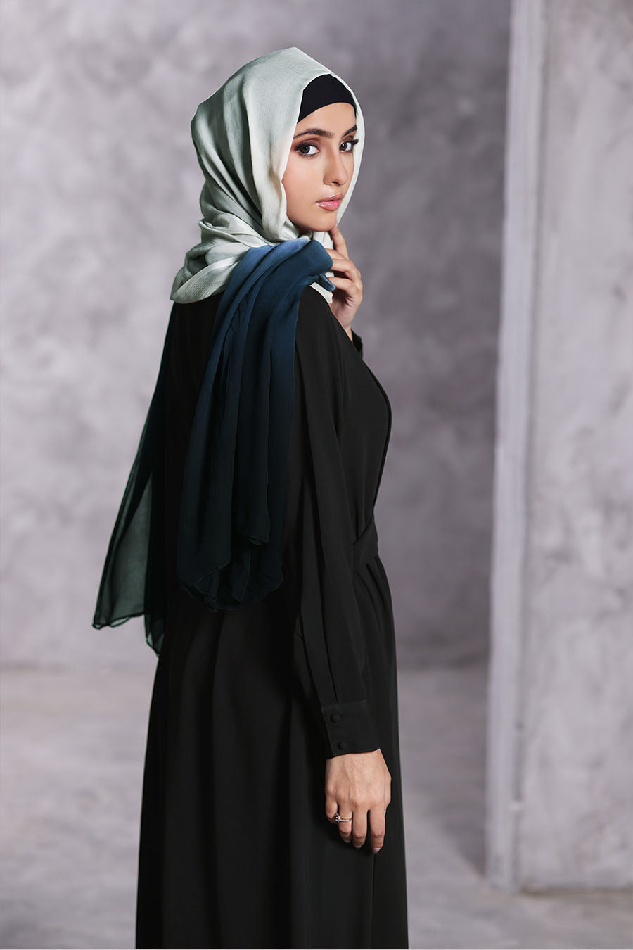 Classic Buttoned Abaya Black 1073