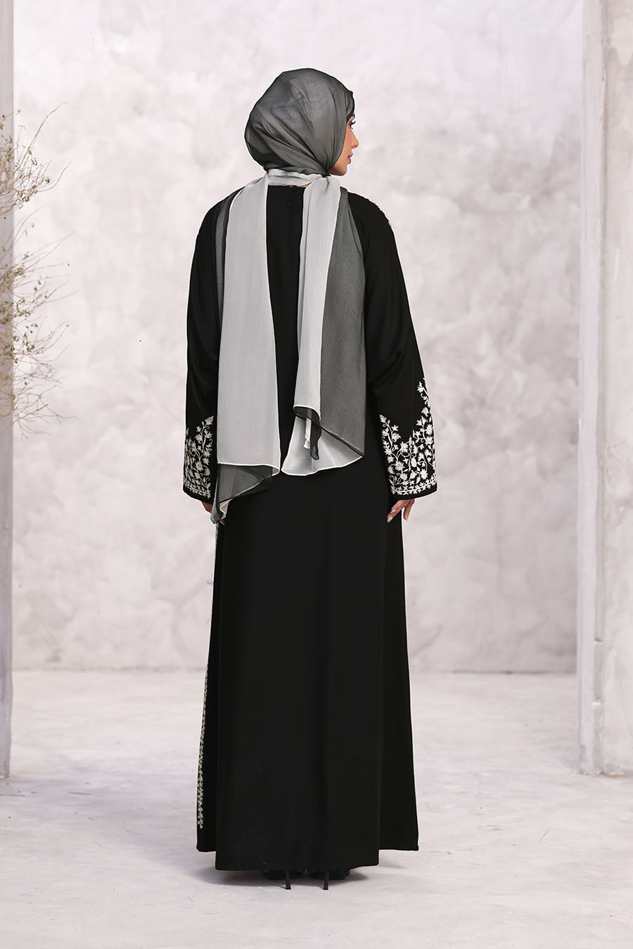 Noor Embroidered Abaya Black 1165