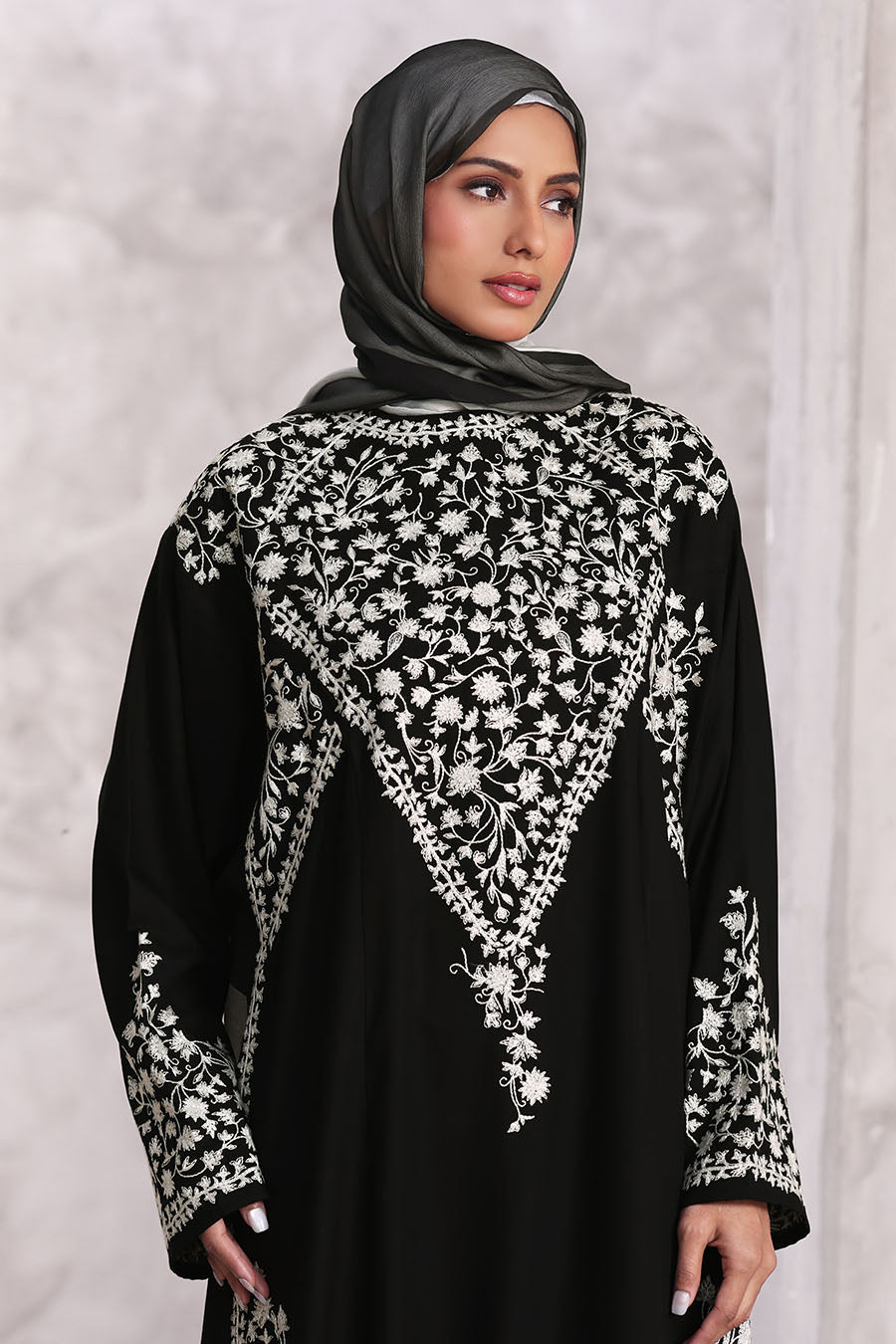 Noor Embroidered Abaya Black 1165