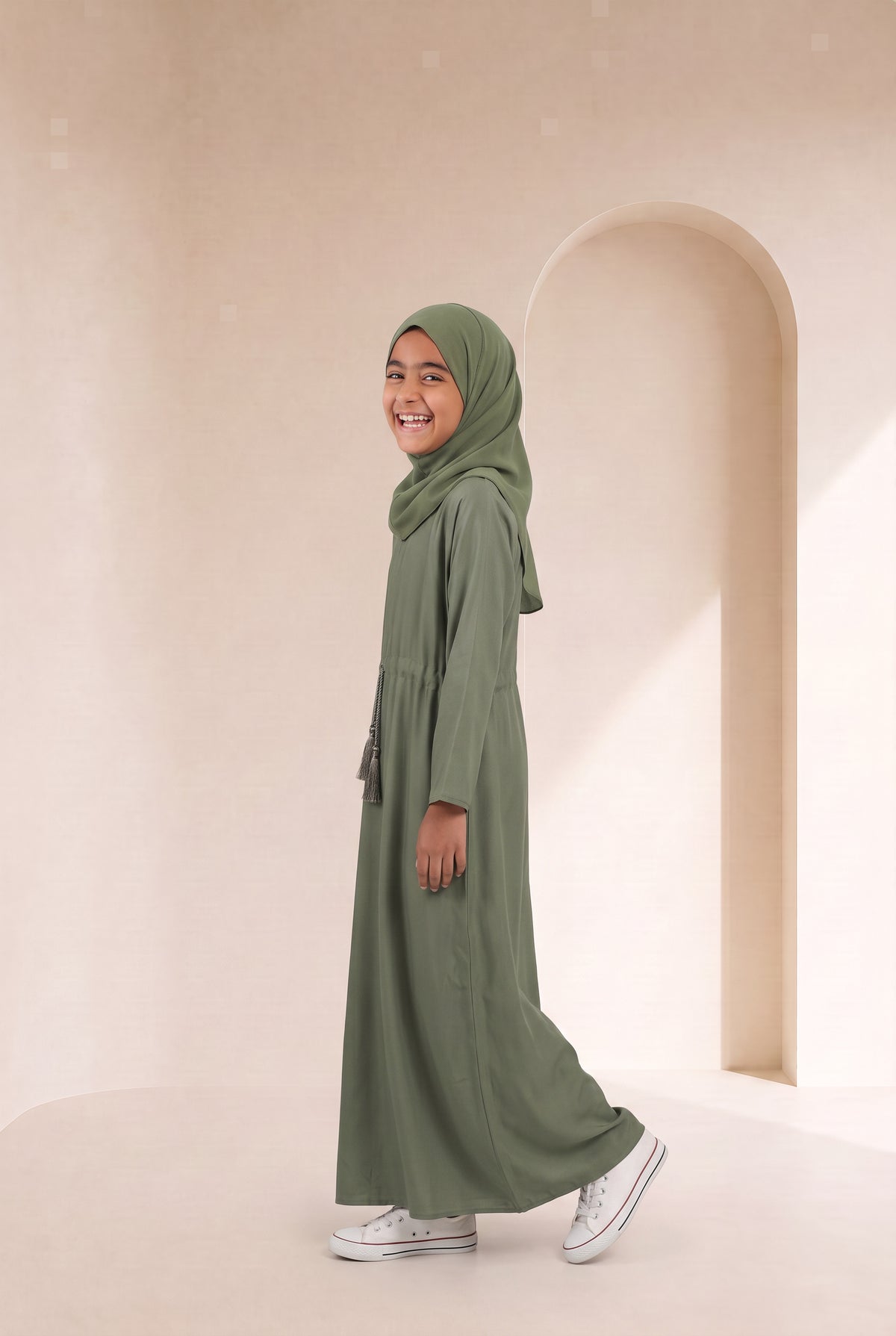 Girls Drawstring Abaya Olive 681 Col 55